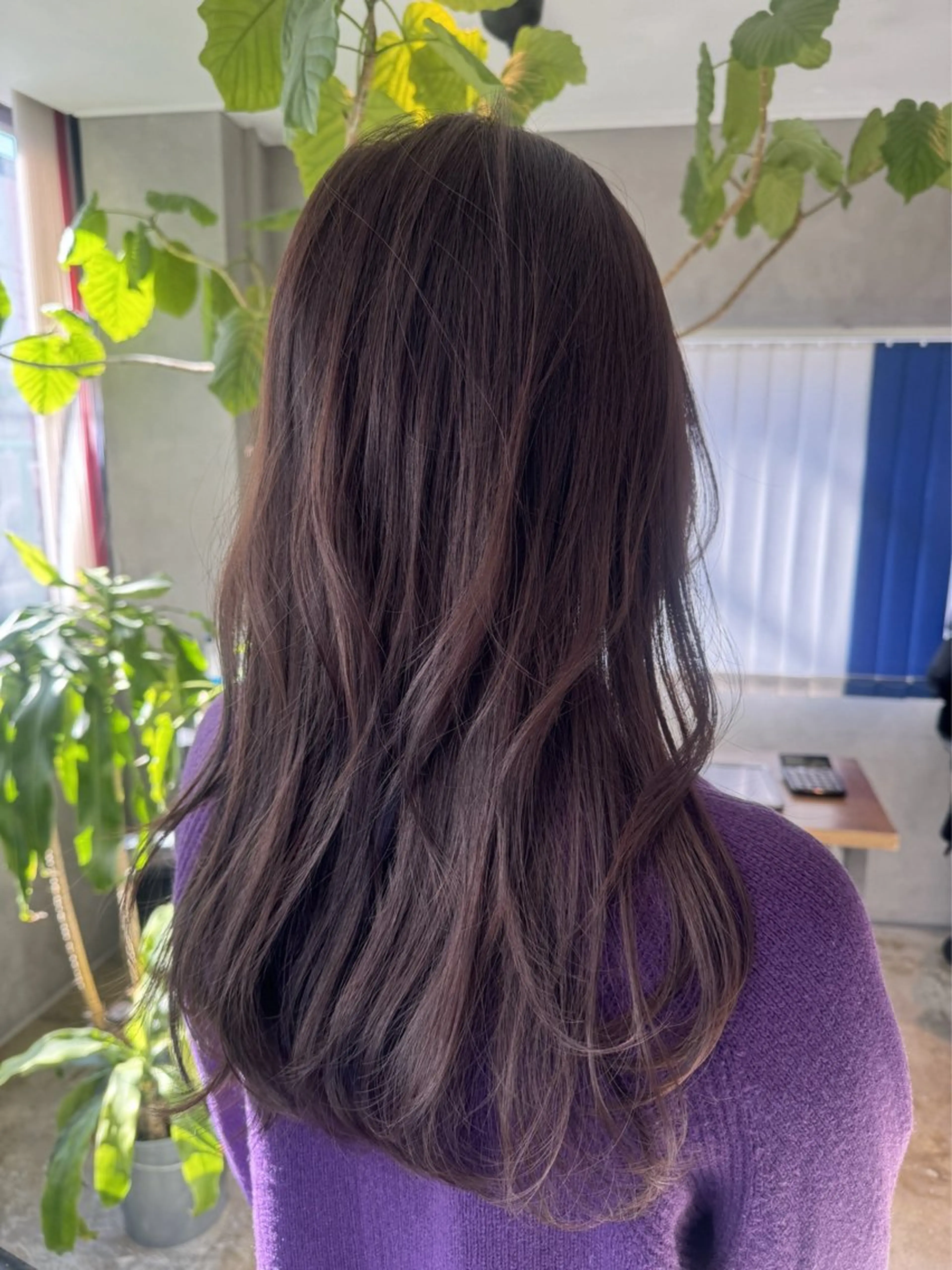 セミロング カット ヘアカラー トリートメント 5Five所属・タカサキ ケイタのヘアスタイル