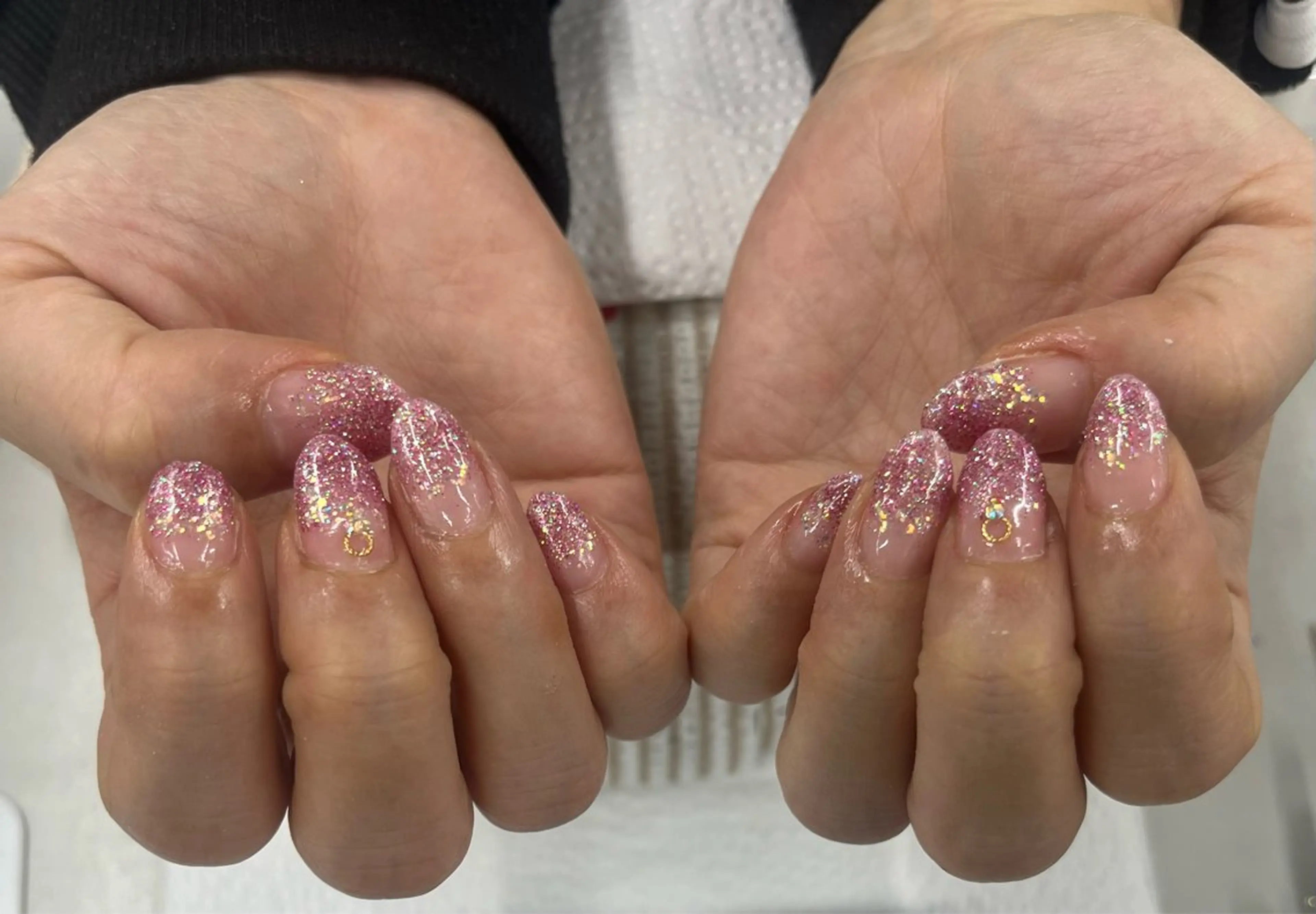 ネイル 土肥 愛菜のネイルデザイン