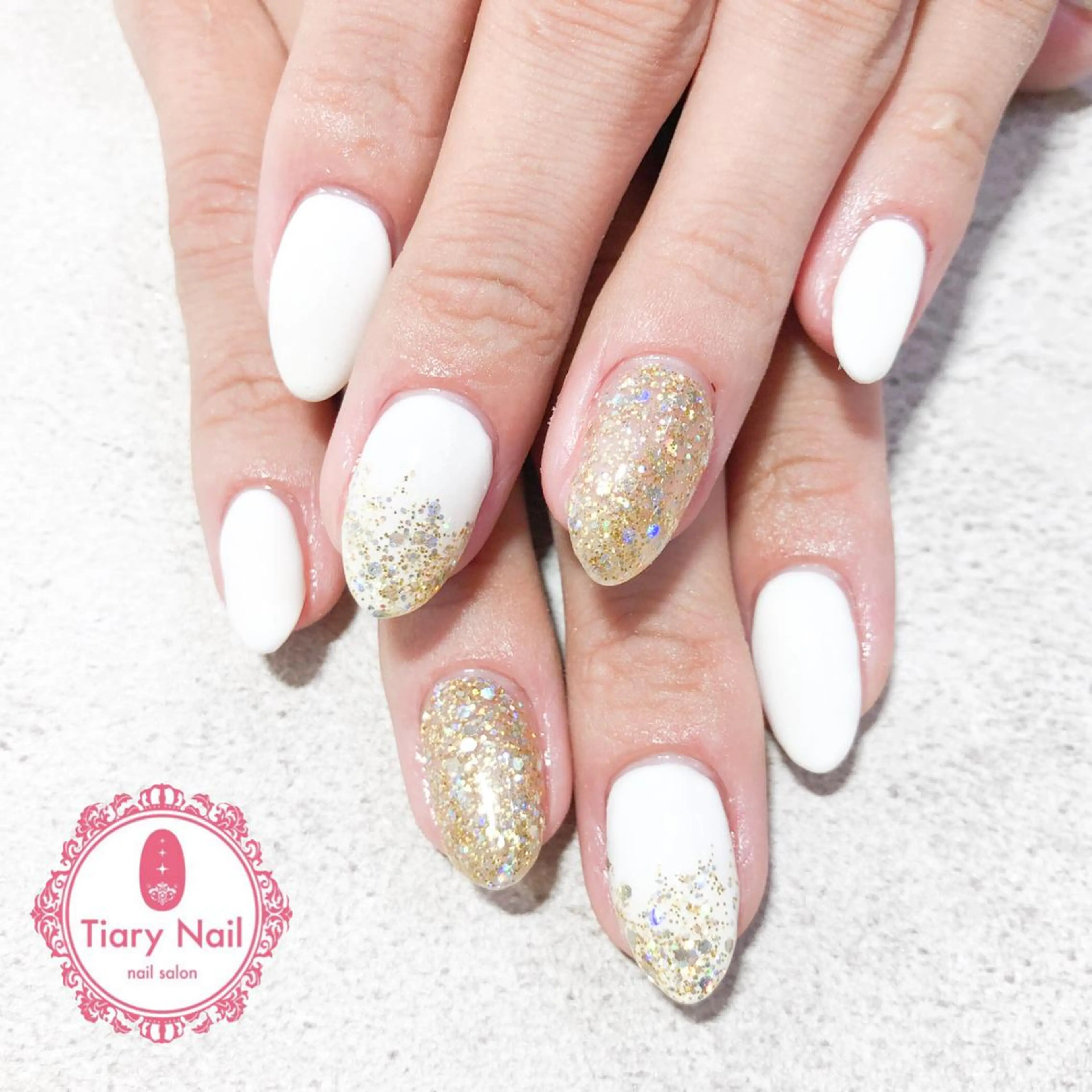 ネイル ハンドネイル tiarynail K Kのネイルデザイン