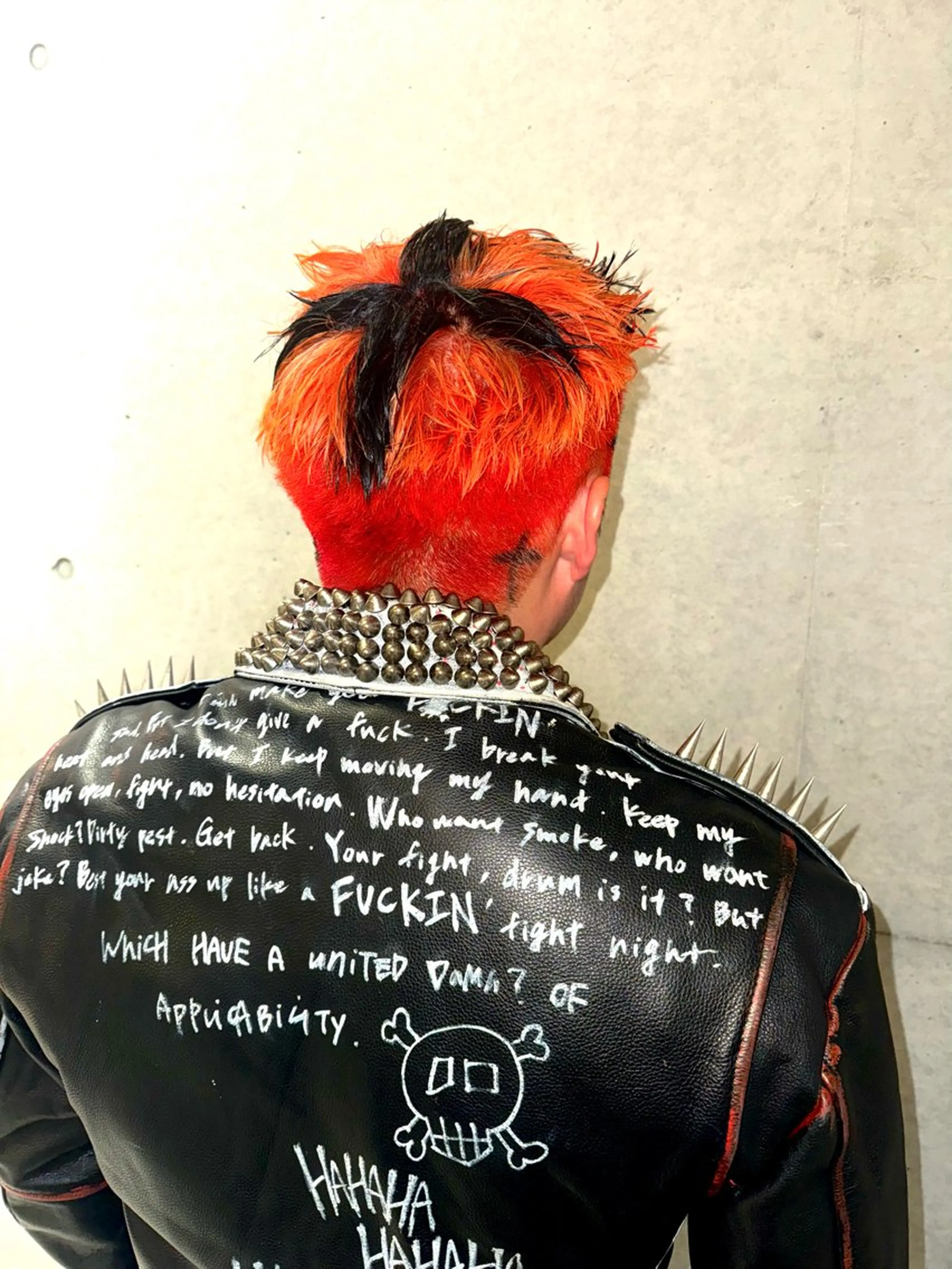 カラー メンズ カット ヘアカラー トリートメント デザインカラー⭐︎★ 🐆hyo🐆のヘアスタイル