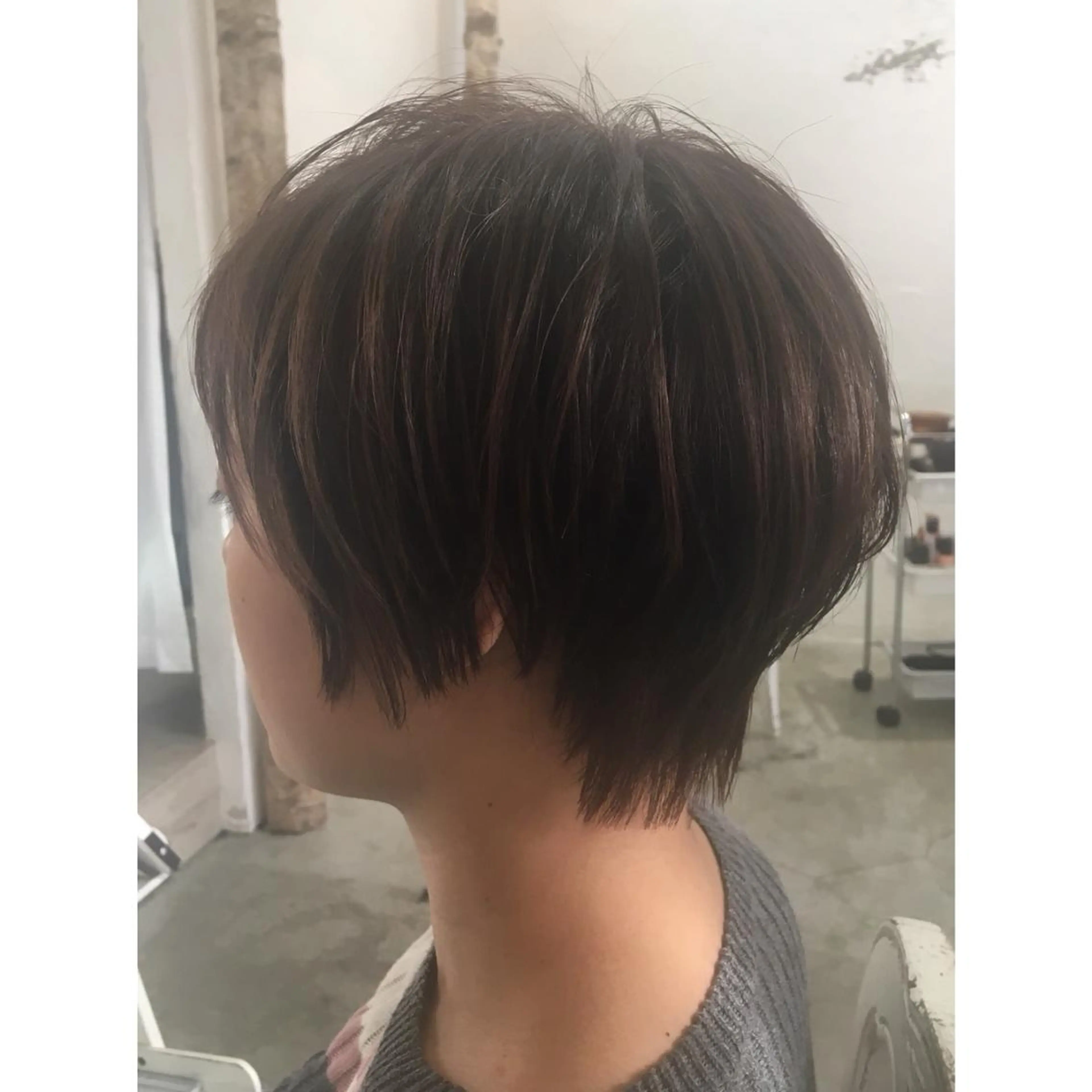 ショート カラー ショートヘア fio マナミのヘアスタイル