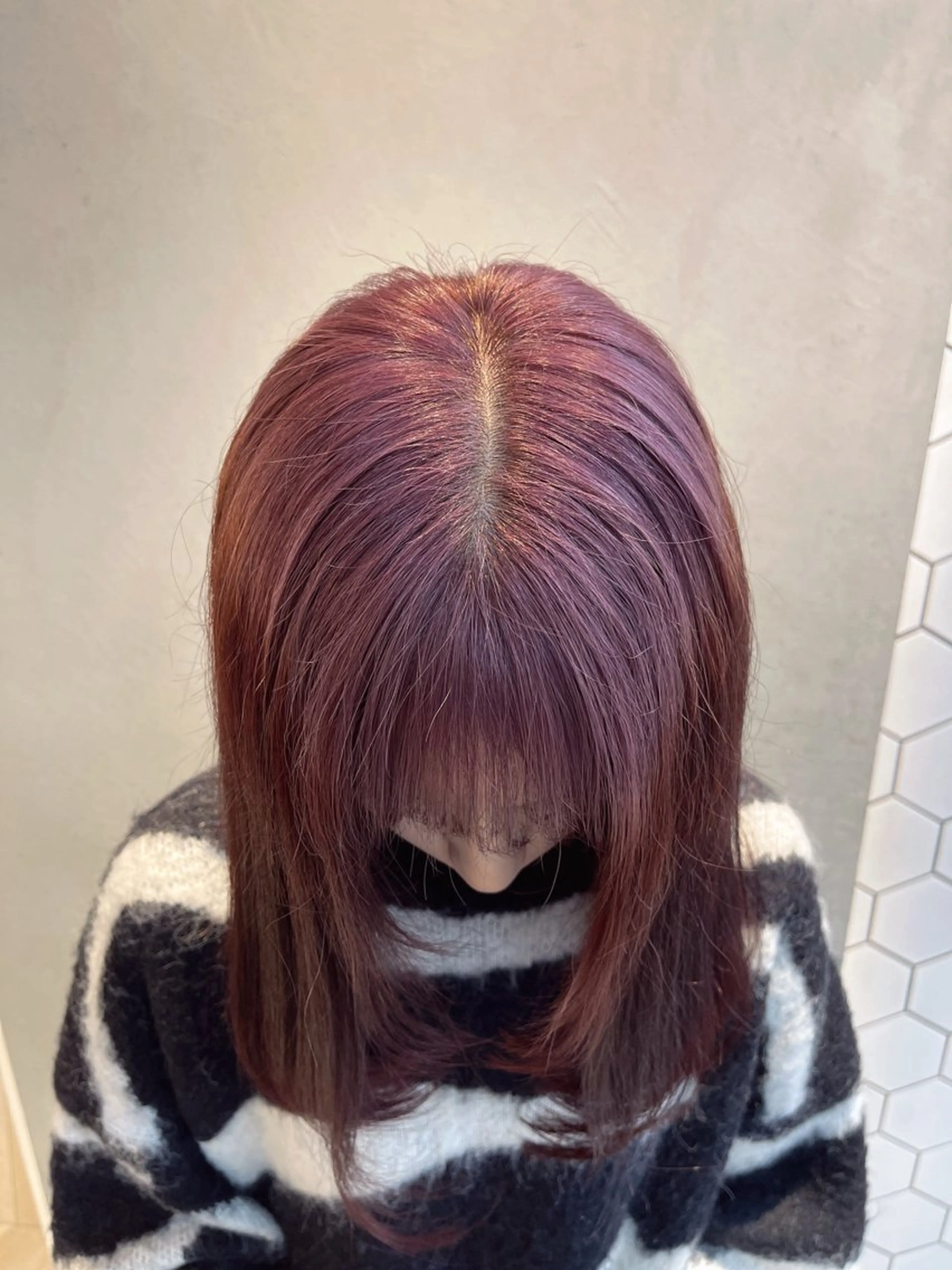 カラー TENSHO ハイトーンレイヤーのヘアスタイル