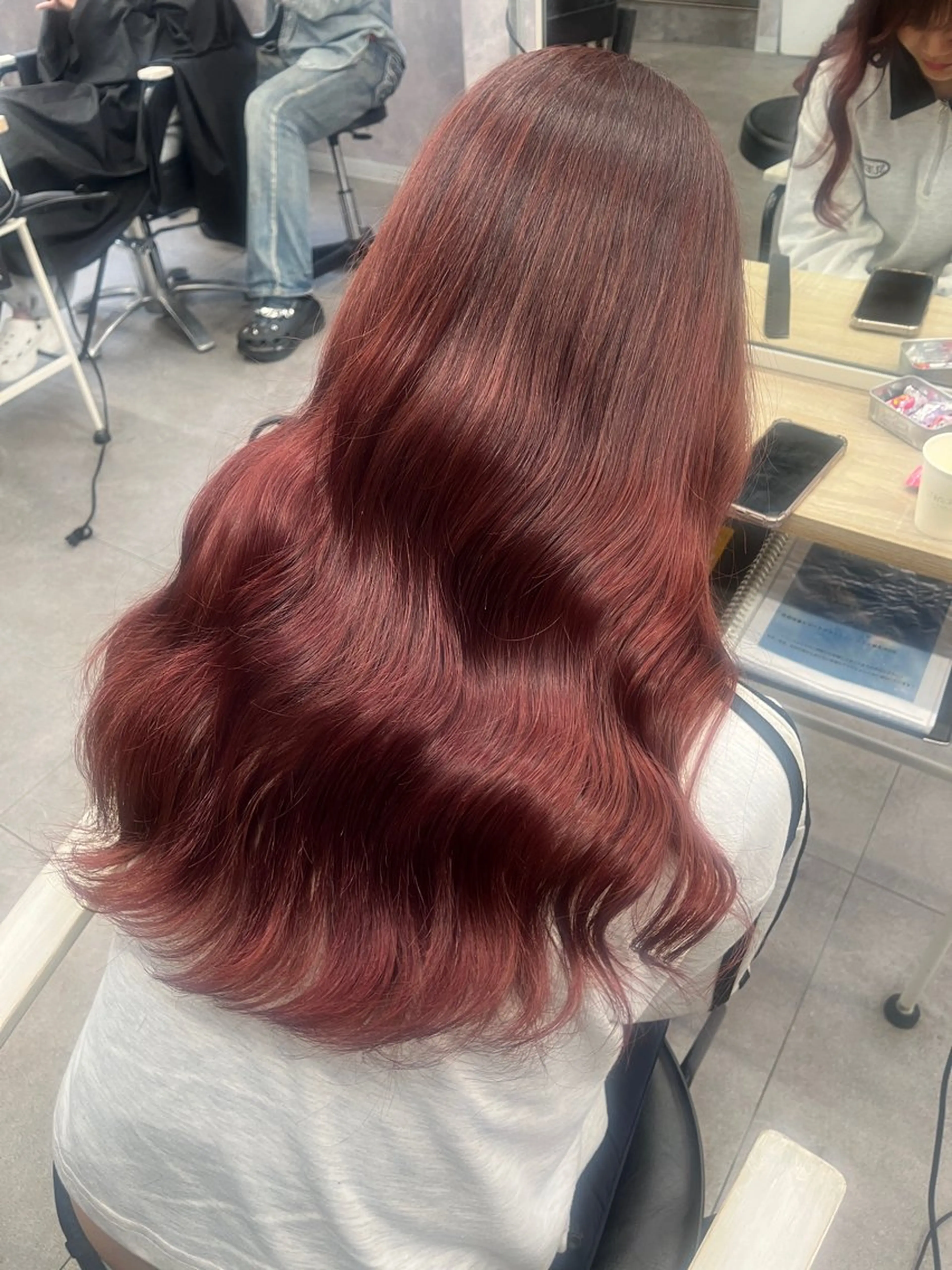 ロング ⚜️抜け感×艶カラー ⚜️ちづるのヘアスタイル