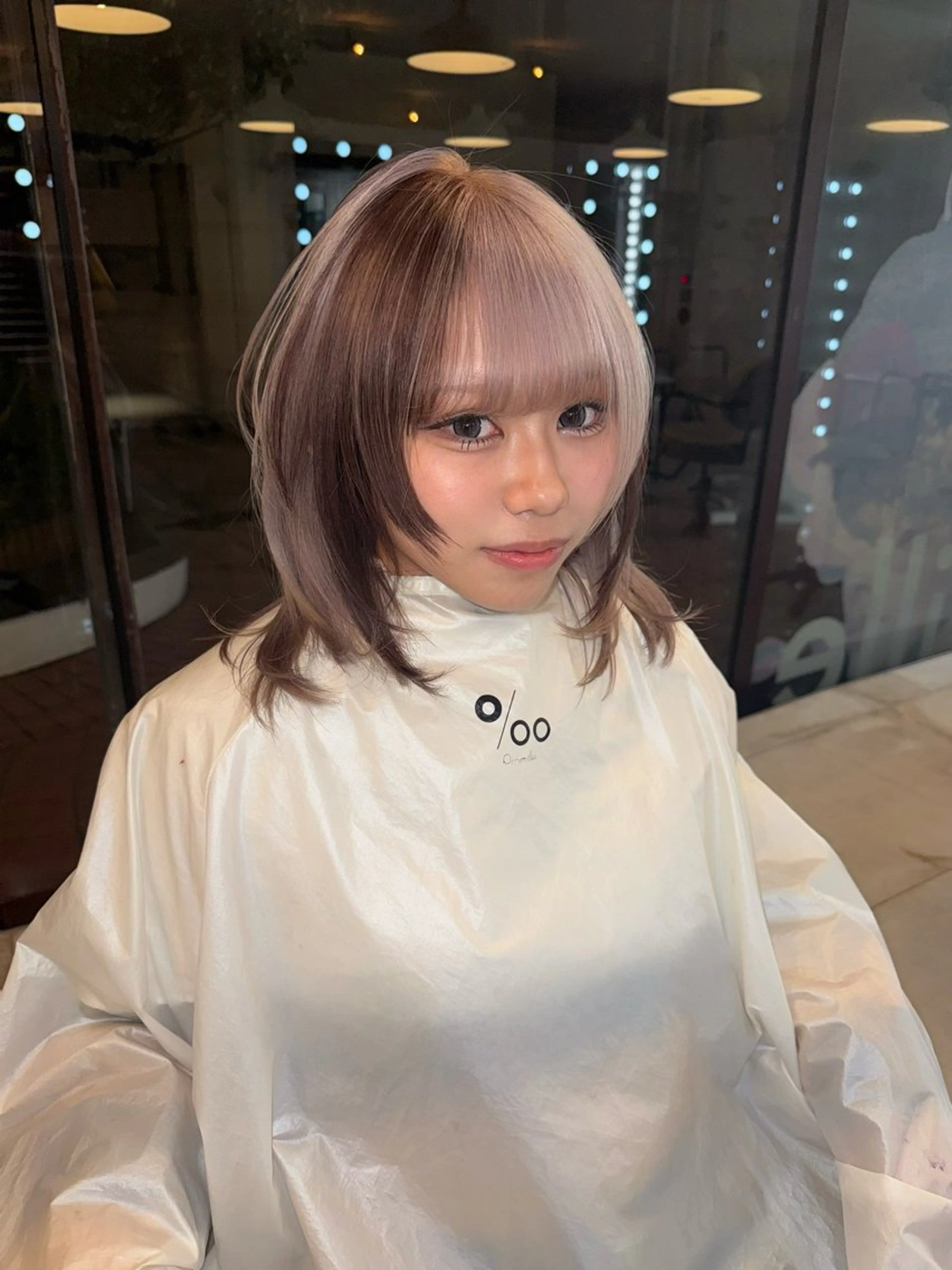 ミディアム カラー ヘアカラー トリートメント ヘアセット HARUNA/原宿/ デザイン/ハイトーンのヘアスタイル