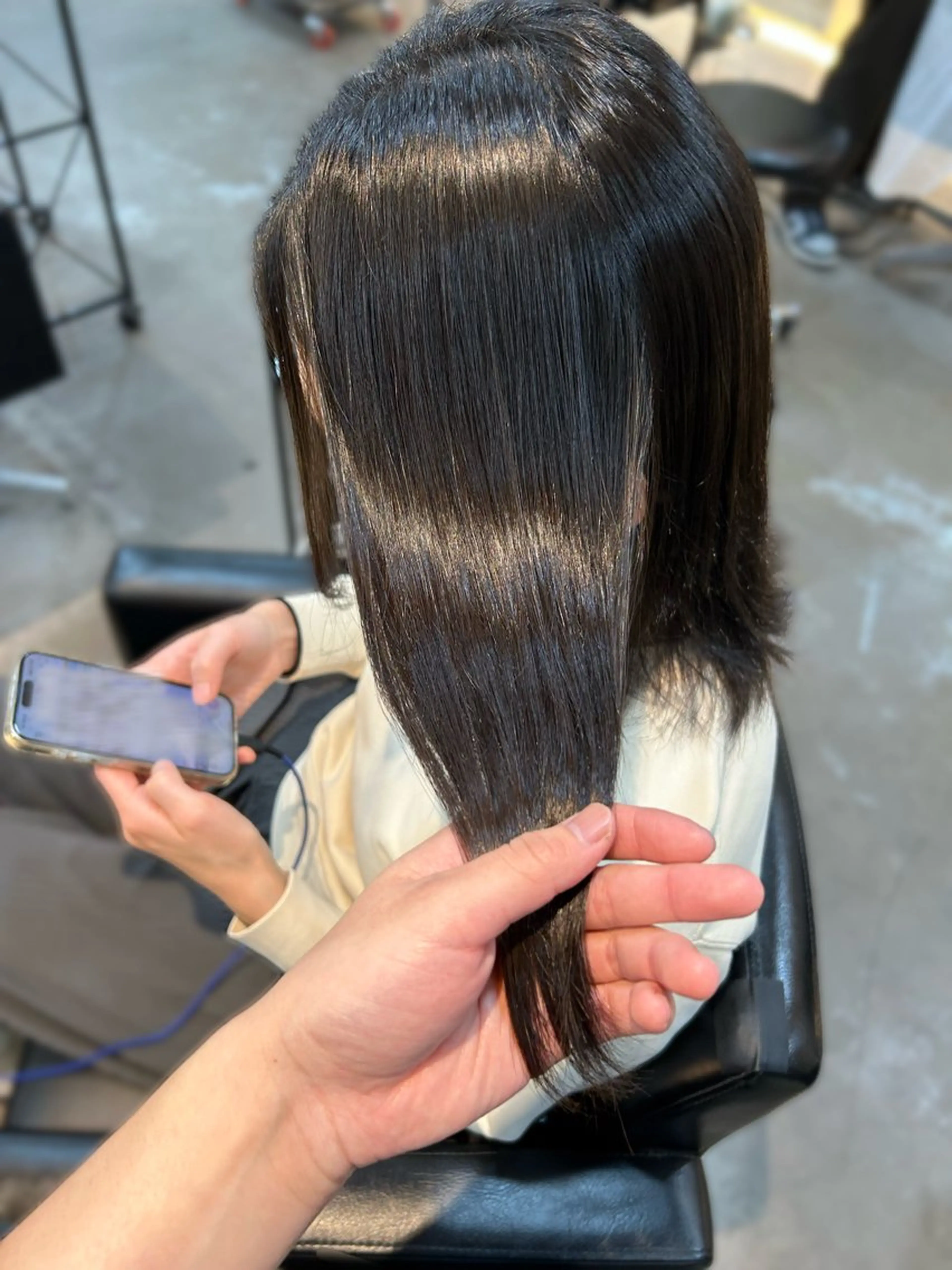 ミディアム 赤み・黄み消し/ 透明感/🍃そうたのヘアスタイル