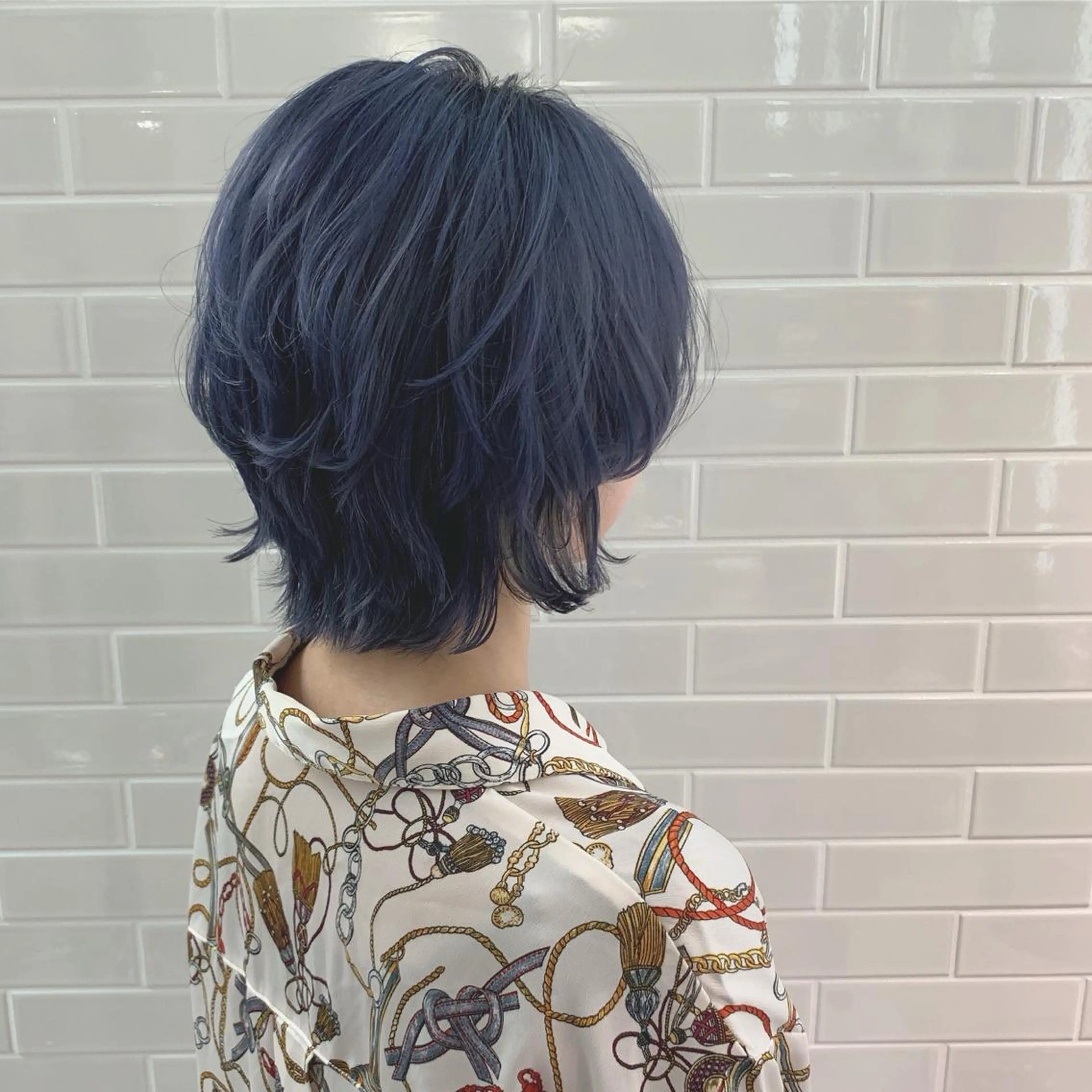 ショート カラー ブルーカラー シルバー ヘアカラー トリートメント インナーカラー/天神 ブリーチ/吉田のヘアスタイル