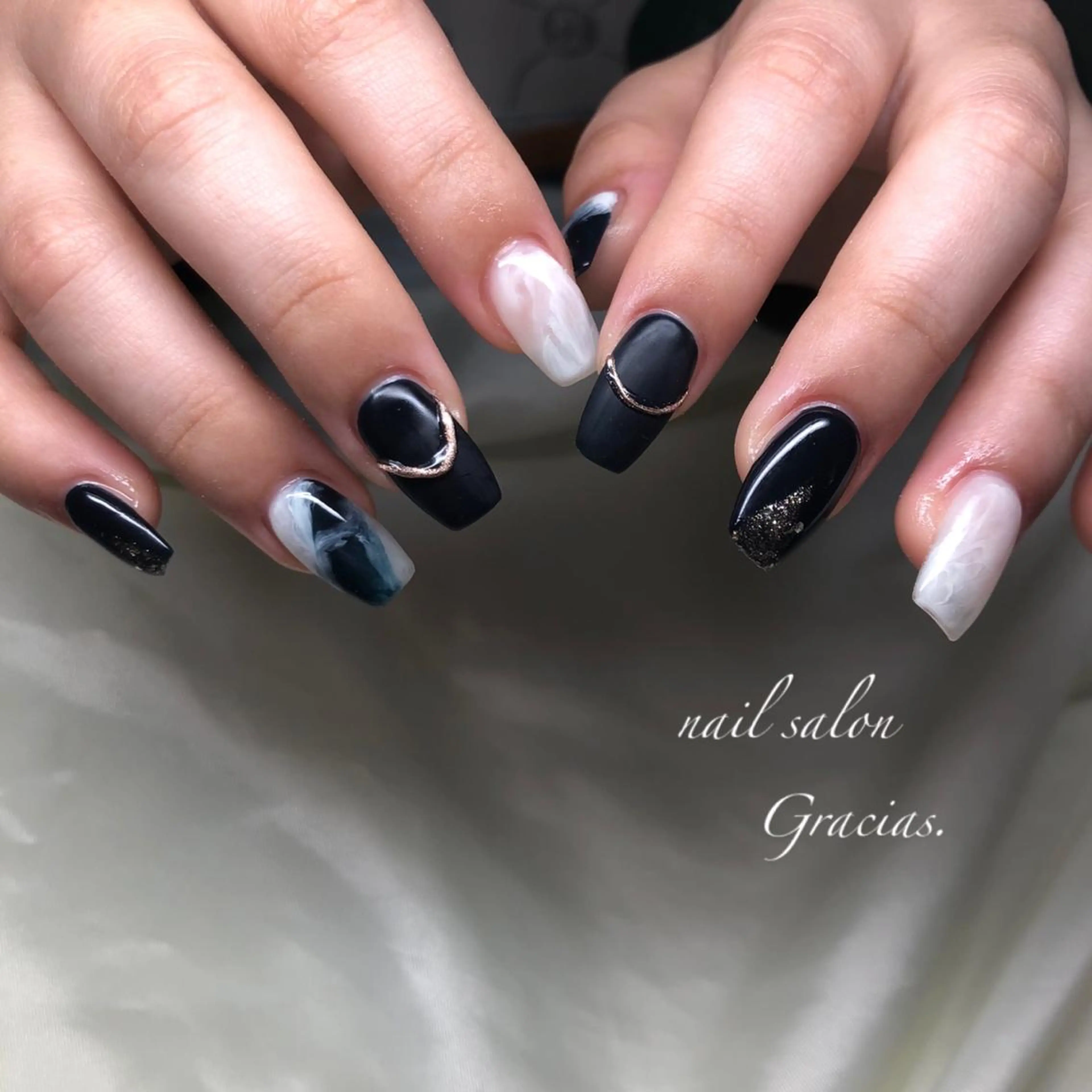 ネイル Gracias. rieのネイルデザイン