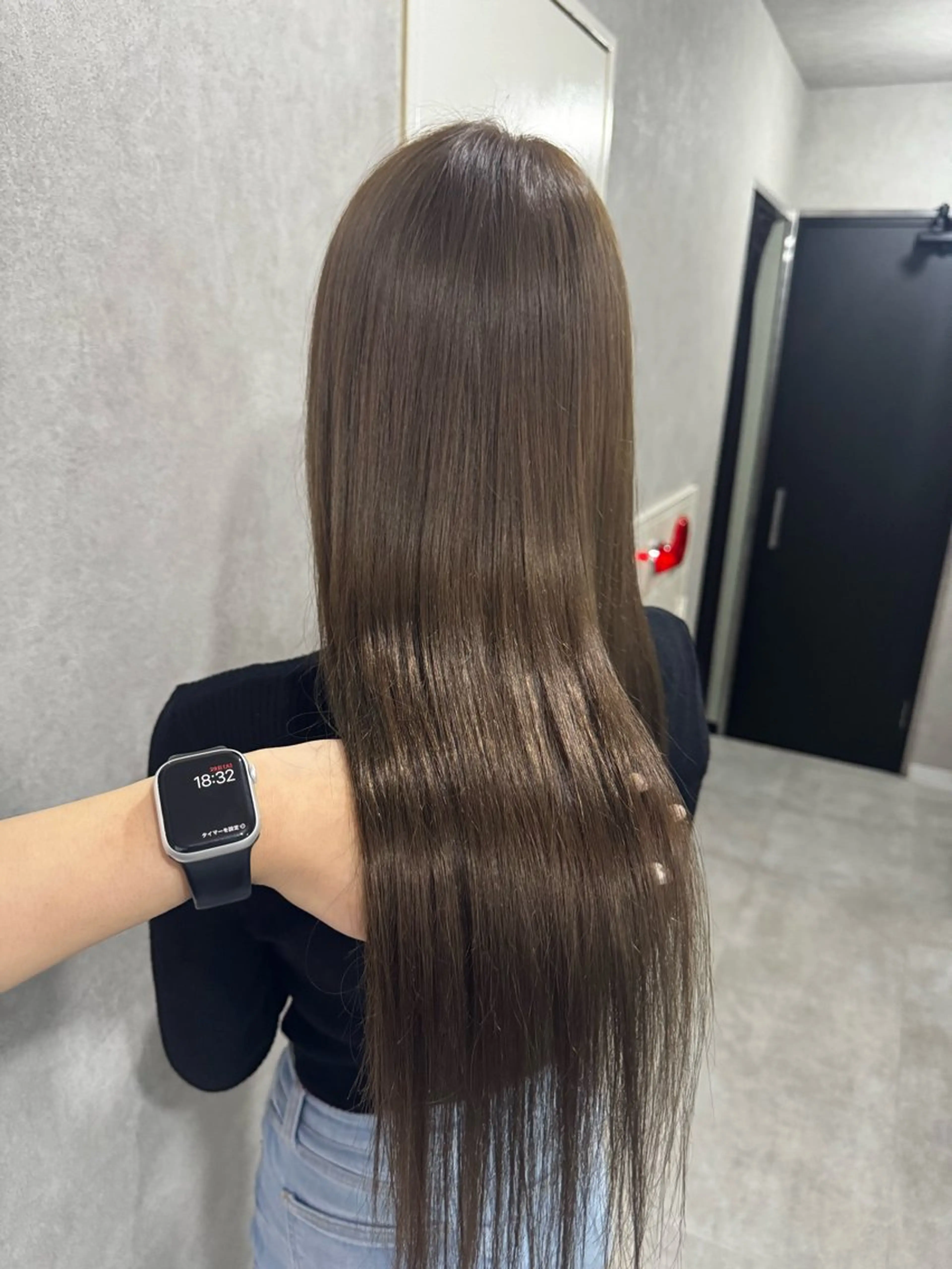 ロング カラー アッシュ アッシュブラウン ベージュカラー 黒髪 ブリーチ ヘアカラー トリートメント 赤み無し柔らかカラー 【梅田】madokaのヘアスタイル