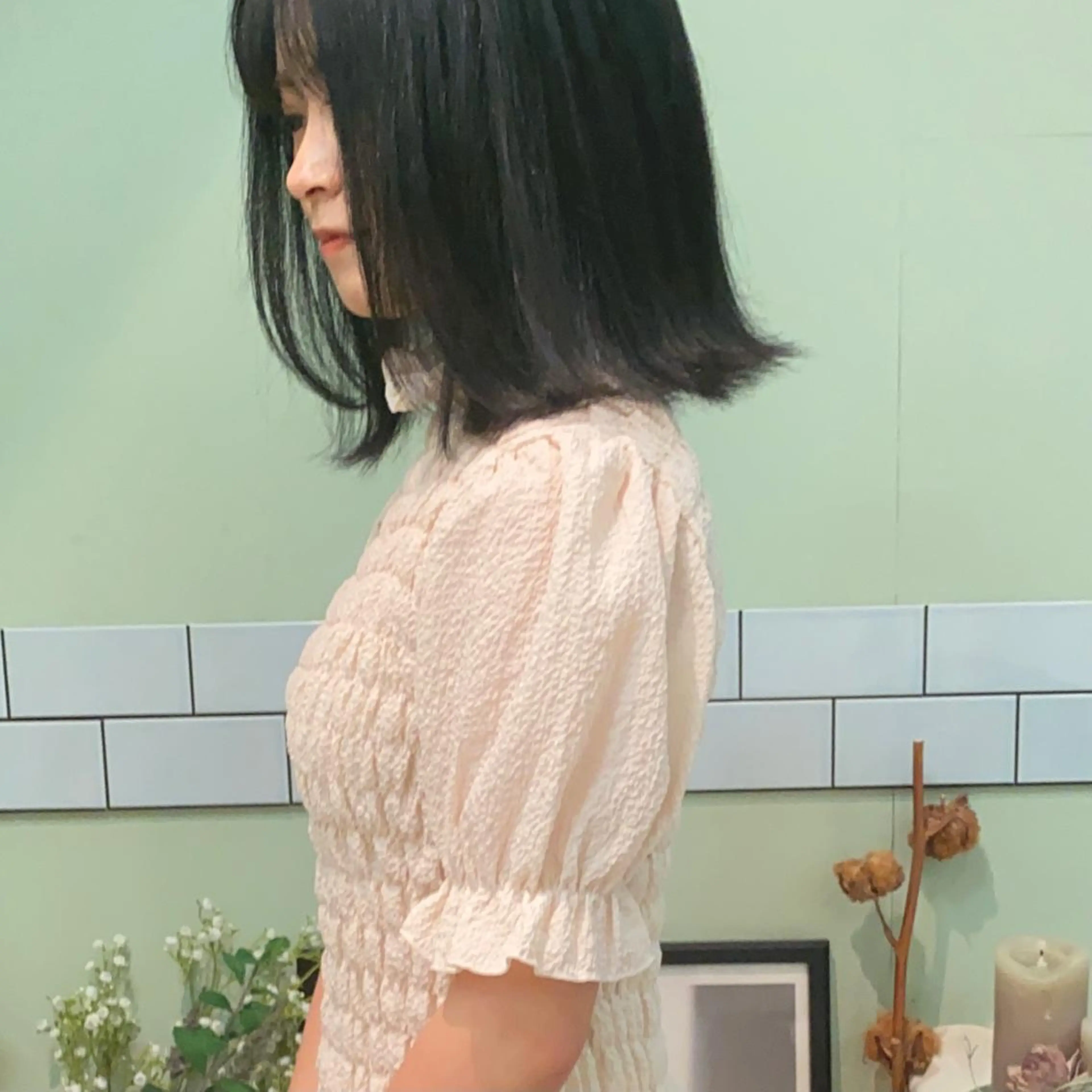 ミディアム カラー カット ヘアカラー トリートメント 髪質改善ｶﾗｰ ｹｱﾌﾞﾘｰﾁ/ﾀﾑのヘアスタイル