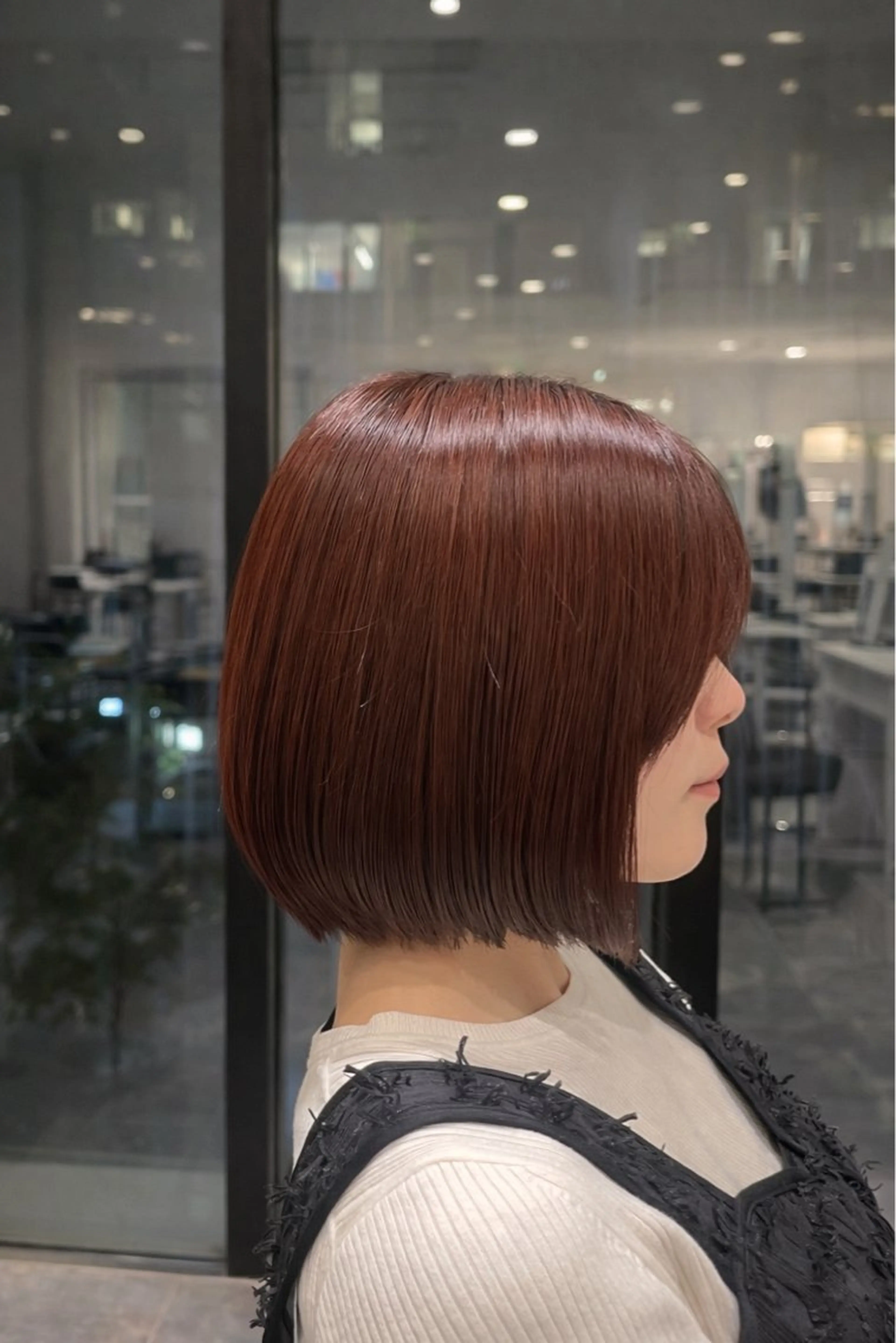 ミディアム labless MOEのヘアスタイル