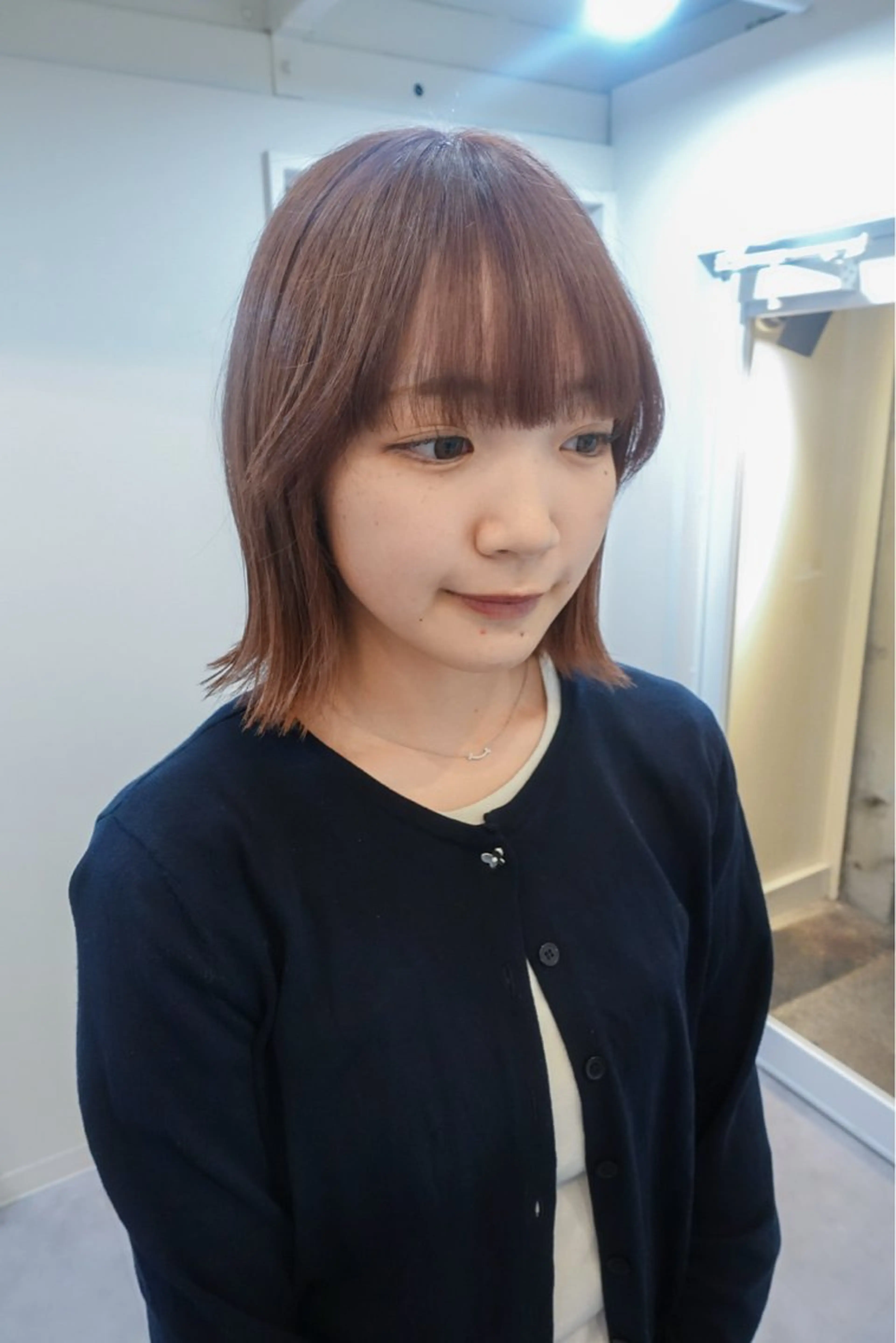 セミロング カラー ベージュカラー ミルクティーベージュ カット ヘアカラー 🩵izu 🩵のヘアスタイル