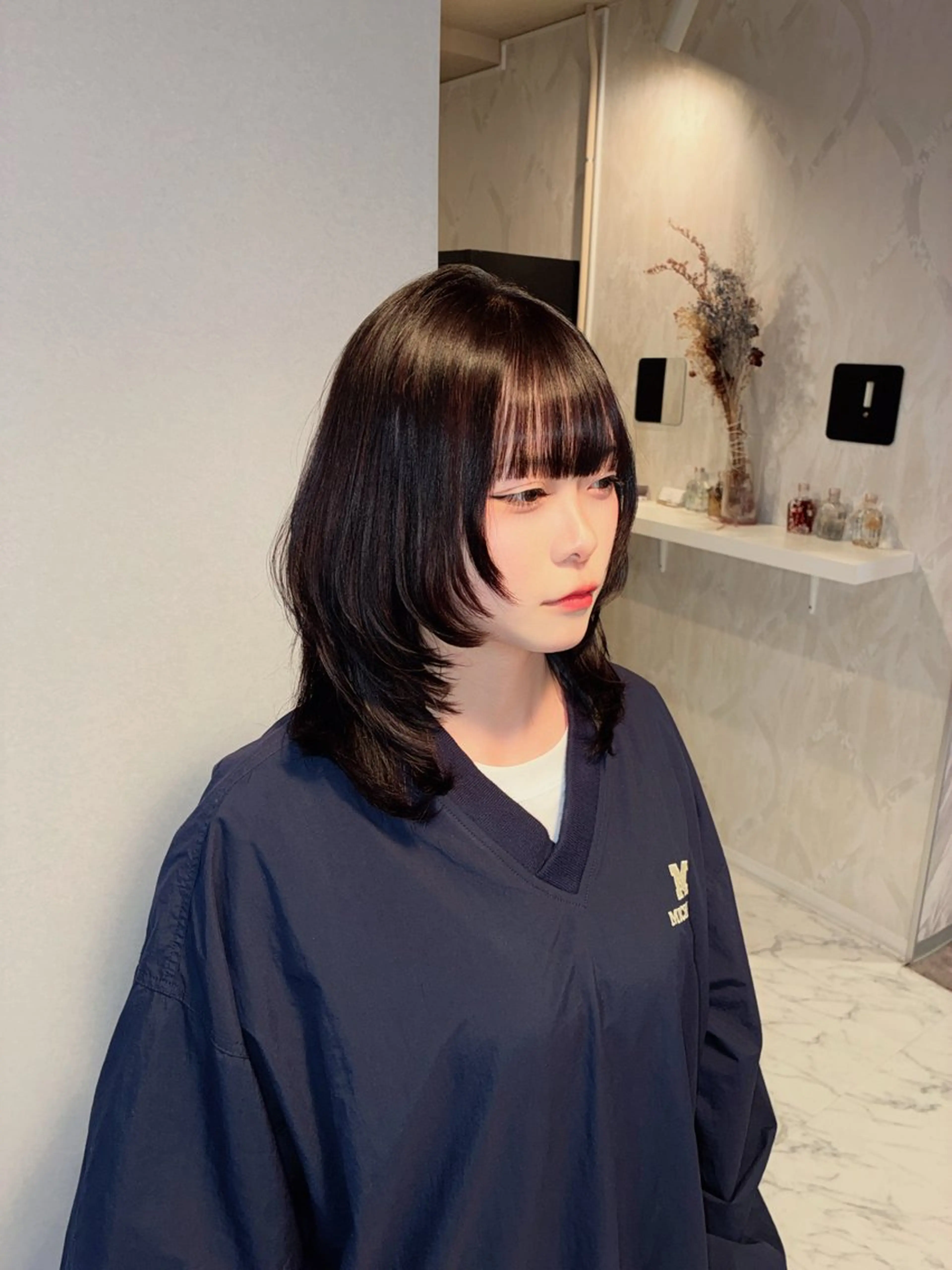 ミディアム ハッシュカット ハナダ メイのヘアスタイル