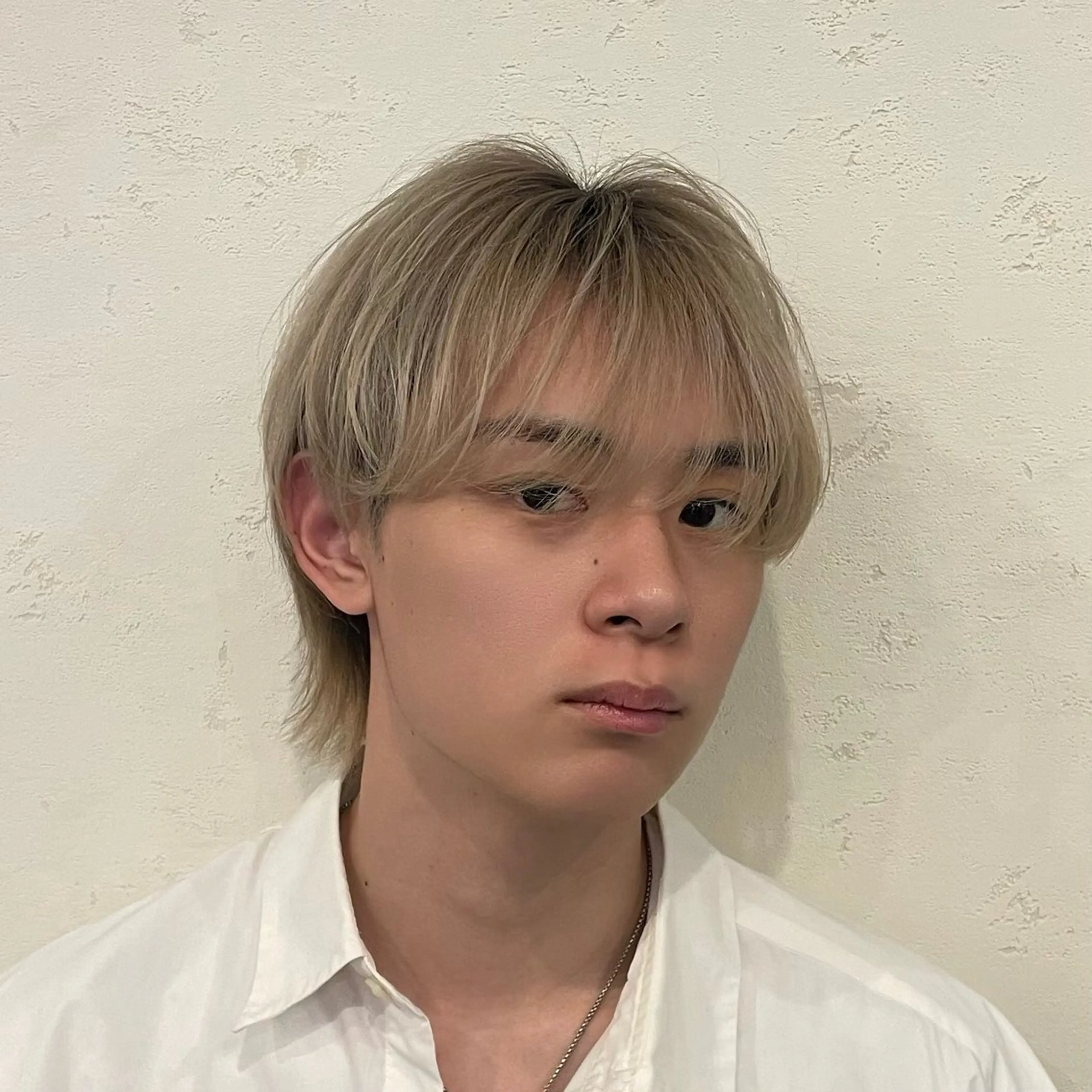 カラー メンズ 夏向/ハイトーン /パーマのヘアスタイル