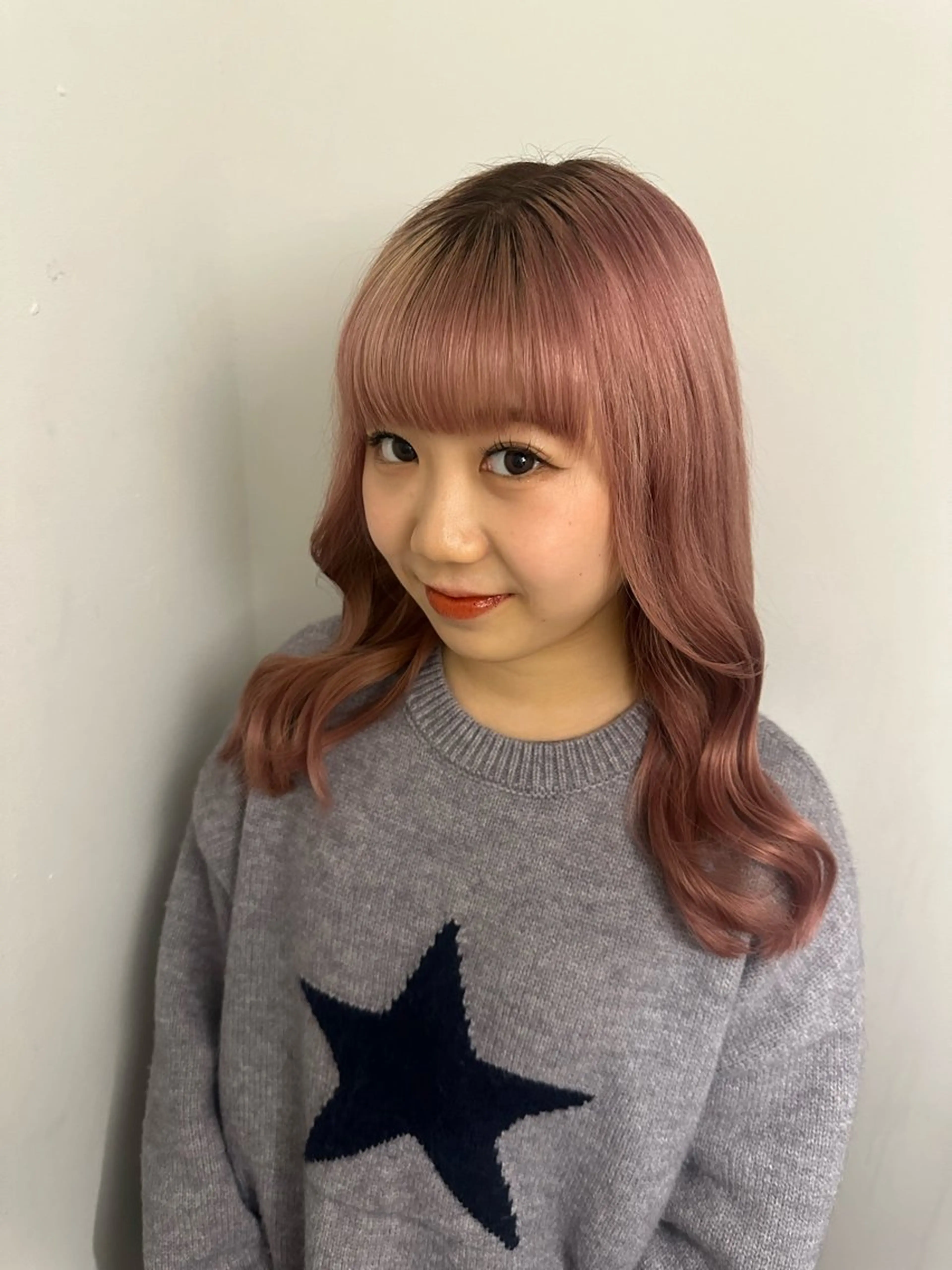 セミロング カット ヘアカラー トリートメント Hana ハイトーン🕯🩰のヘアスタイル