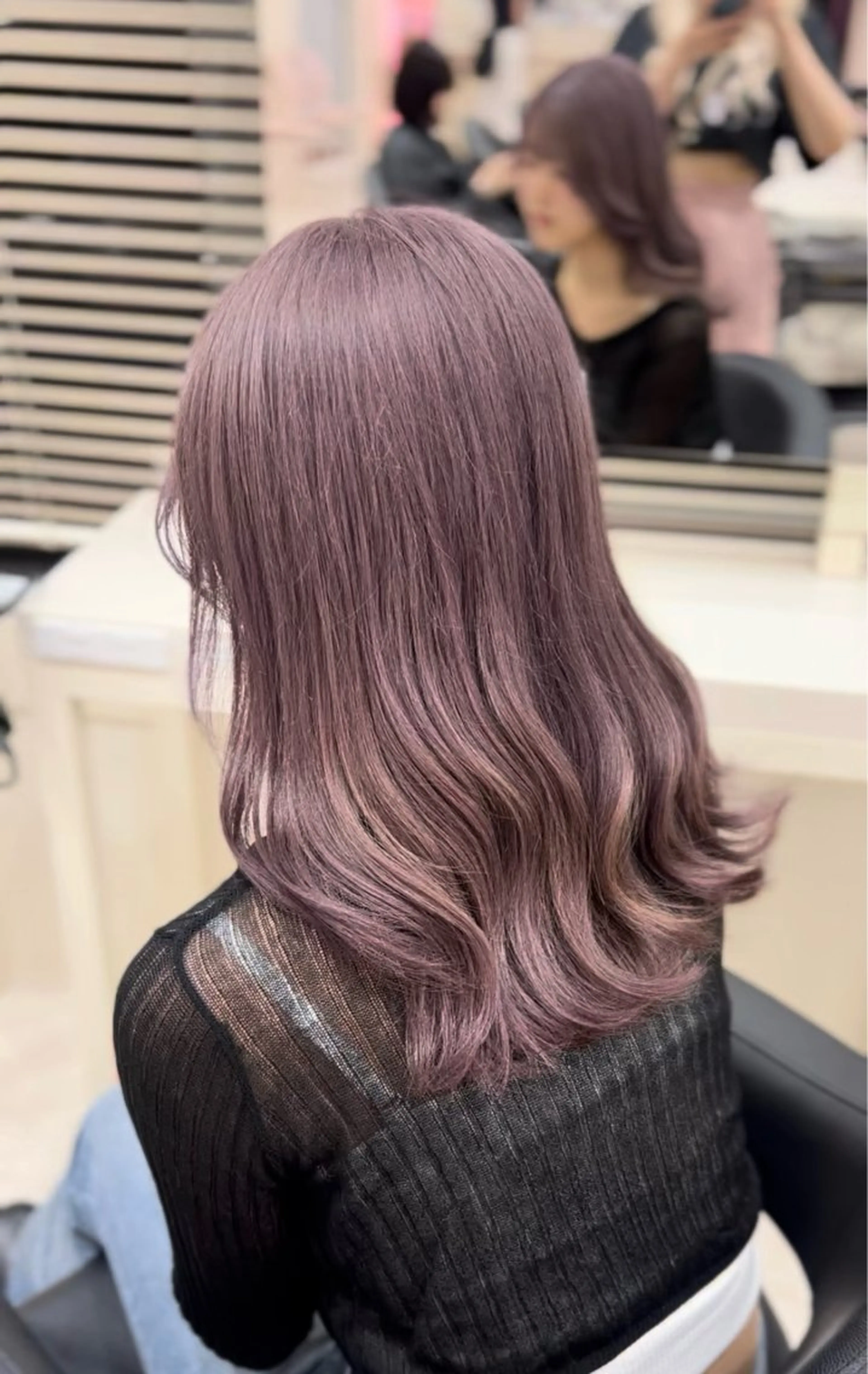 セミロング ヘアカラー トリートメント 🎀淡めモテカラー WAKANA🎀のヘアスタイル