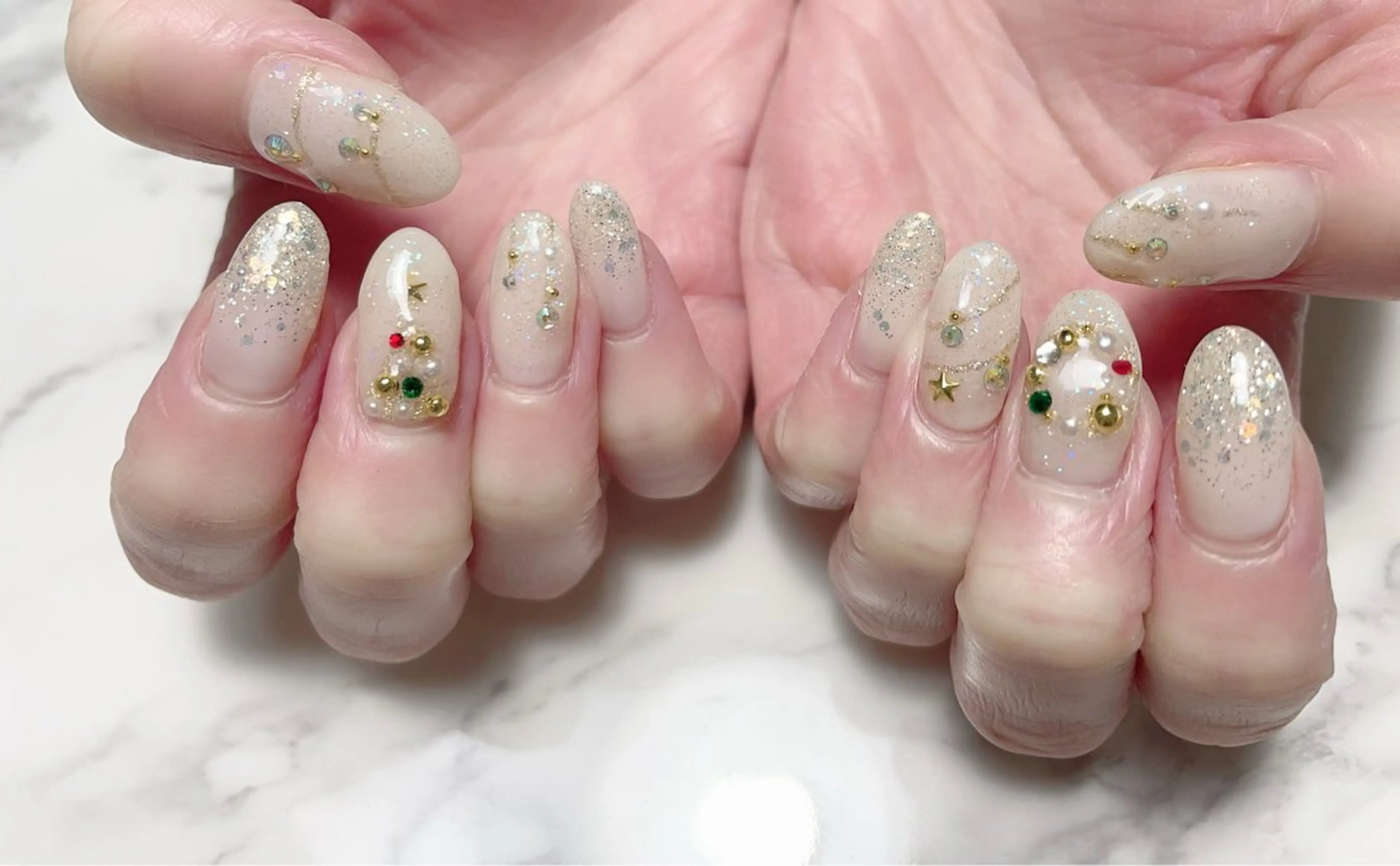 ネイル 〜 R〜 プライベートサロンのネイルデザイン