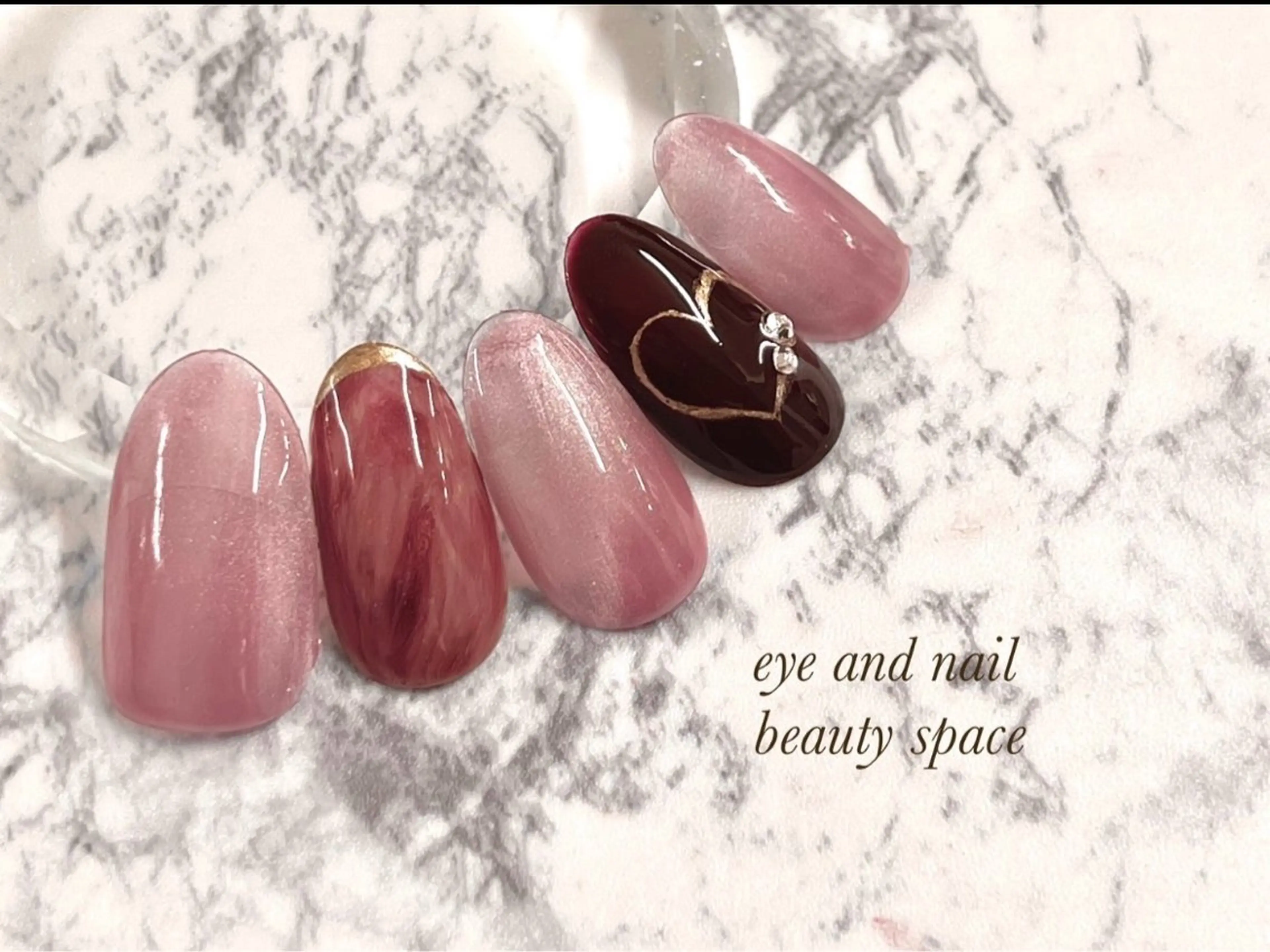 ネイル バレンタイン ハンドネイル 杉山 ネイリストのネイルデザイン