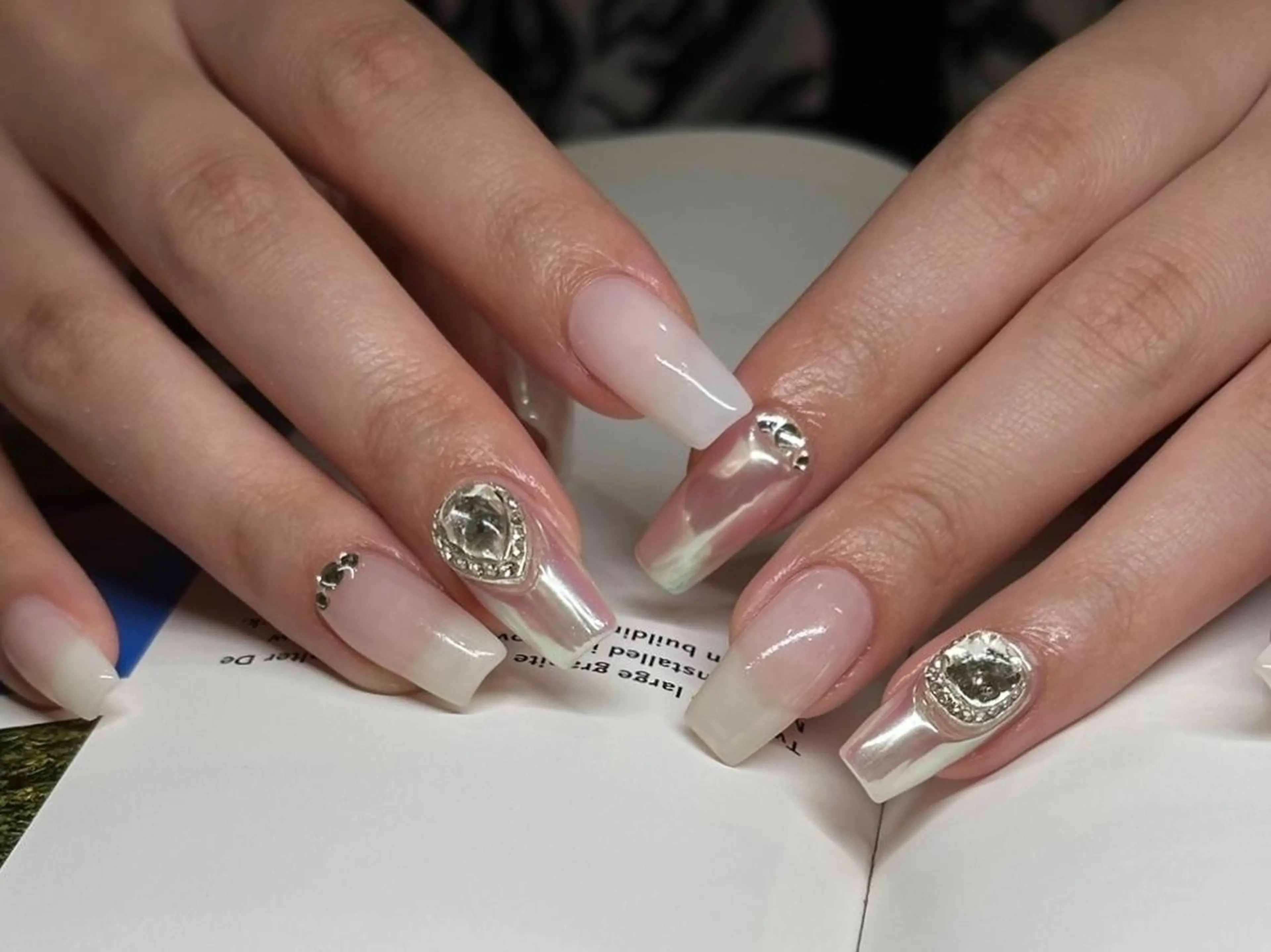 ネイル カネマル ユウナのネイルデザイン