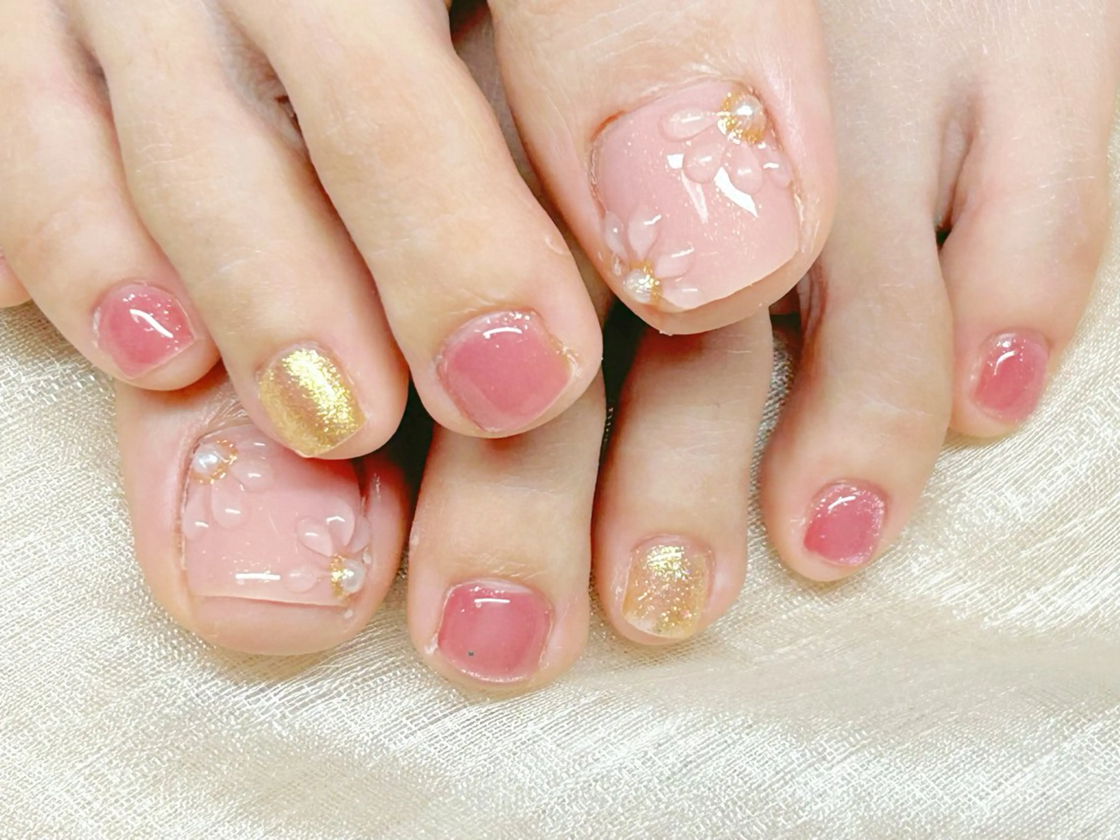 ネイル アートネイル チークネイル 成人式 入学式 長さ出し フットネイル Lino Nailのネイルデザイン