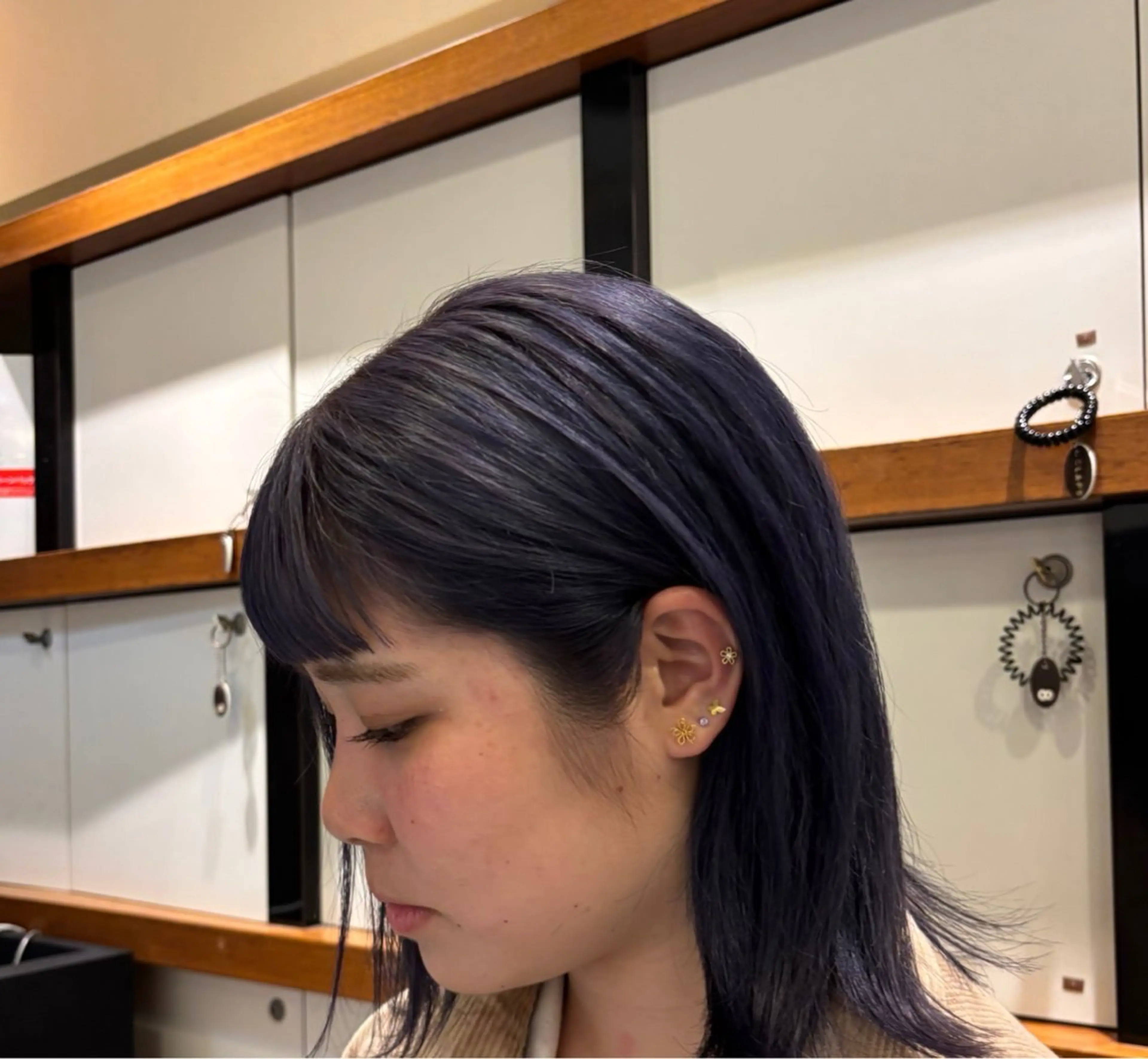 カラー ブリーチ ai koのヘアスタイル