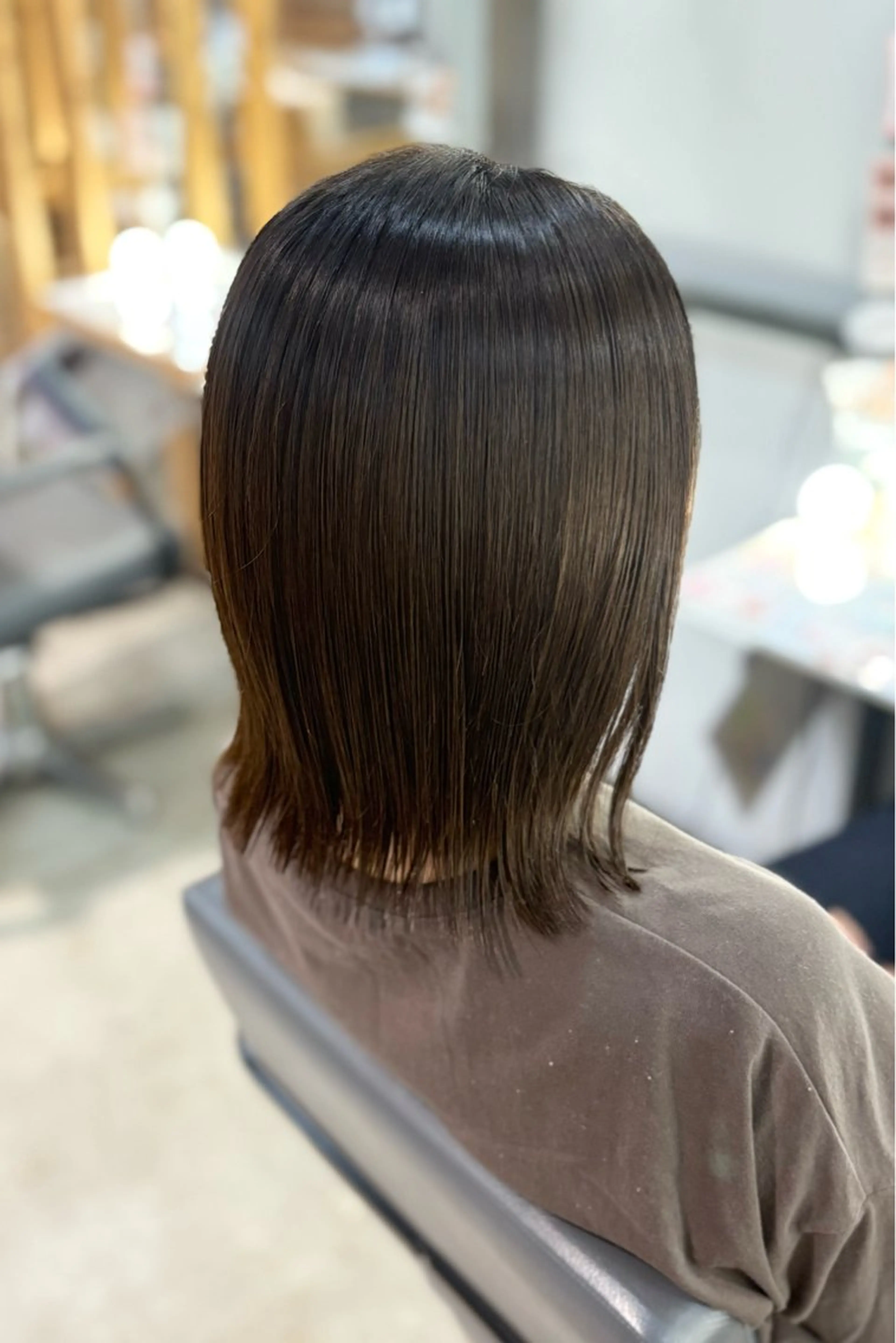 セミロング カラー 菊地 紗矢のヘアスタイル