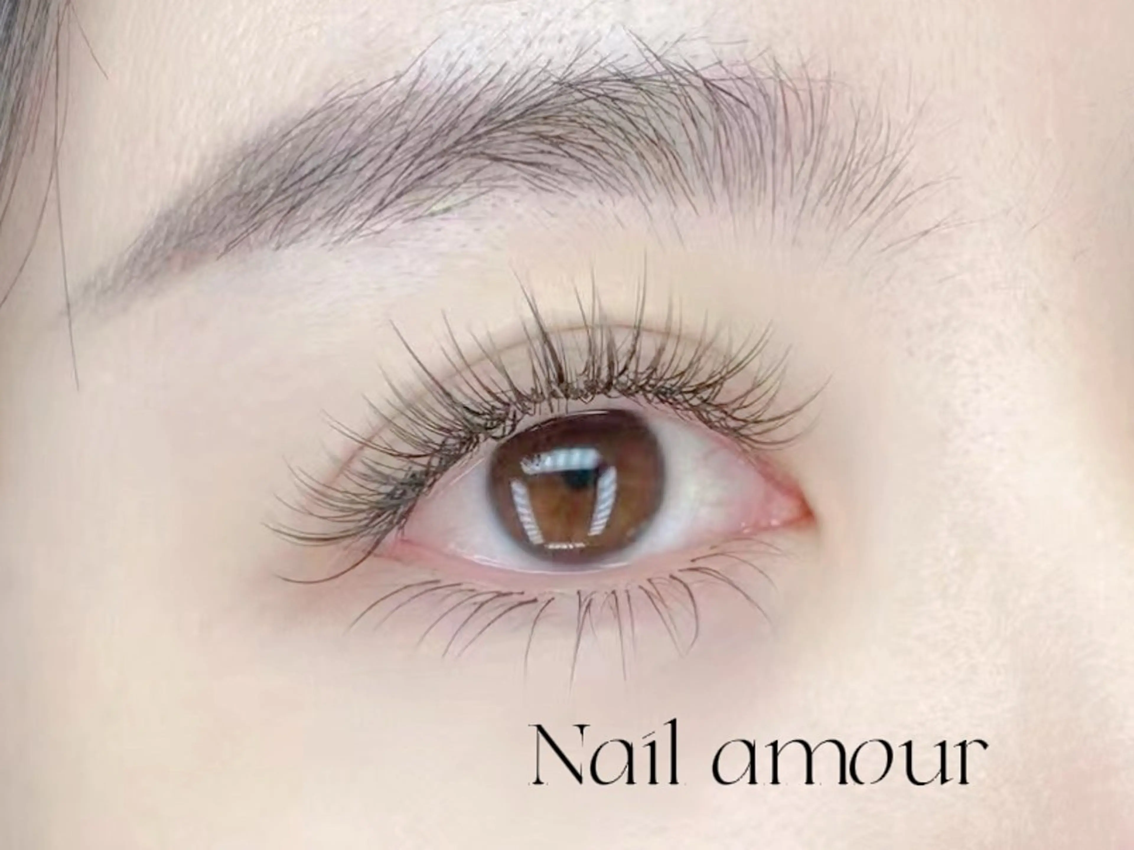 マツエク・マツパ ナチュラル マツエク Amour Eyelash所属・Amour Eyelashのネイルデザイン