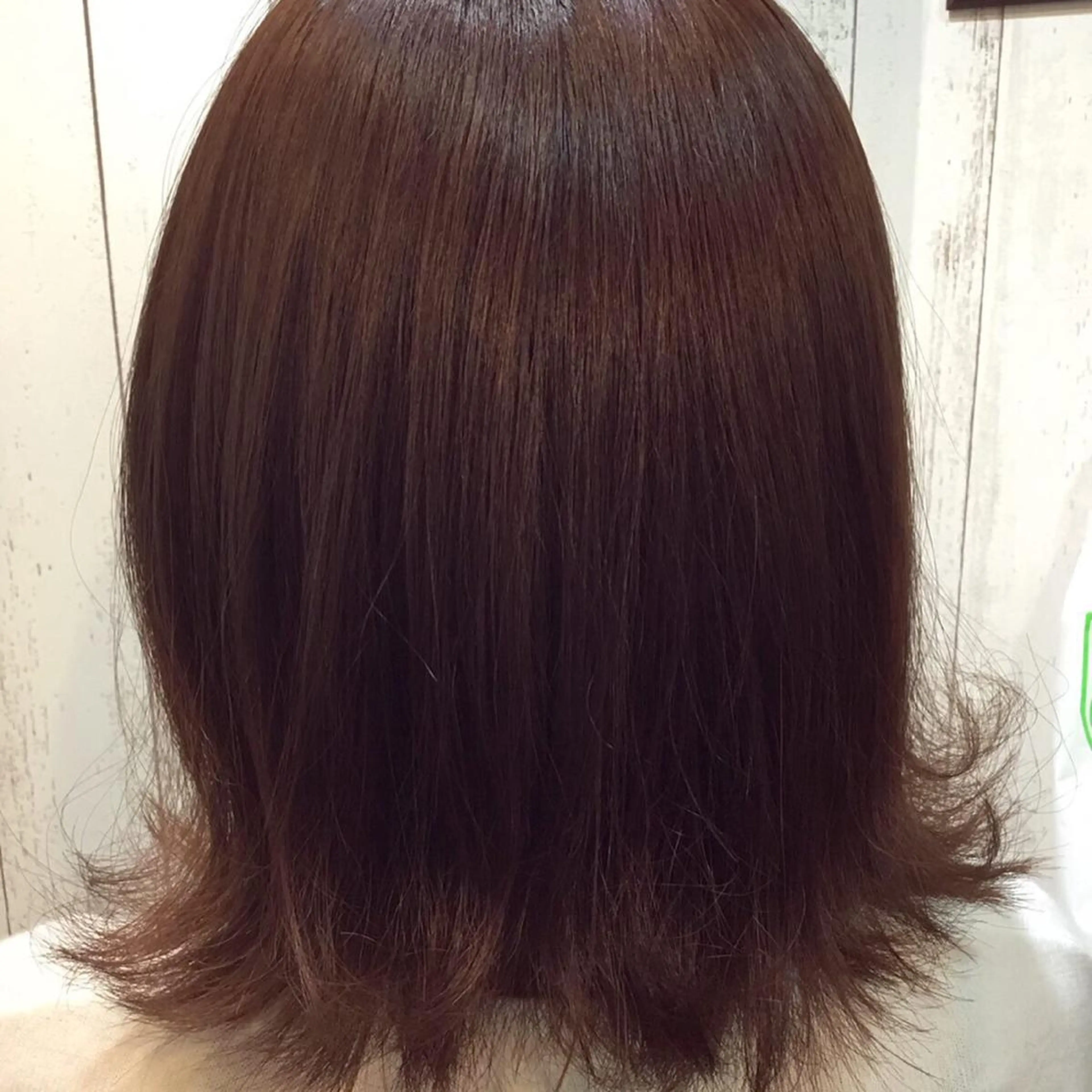 ミディアム カラー embrace エンブレイスのヘアスタイル