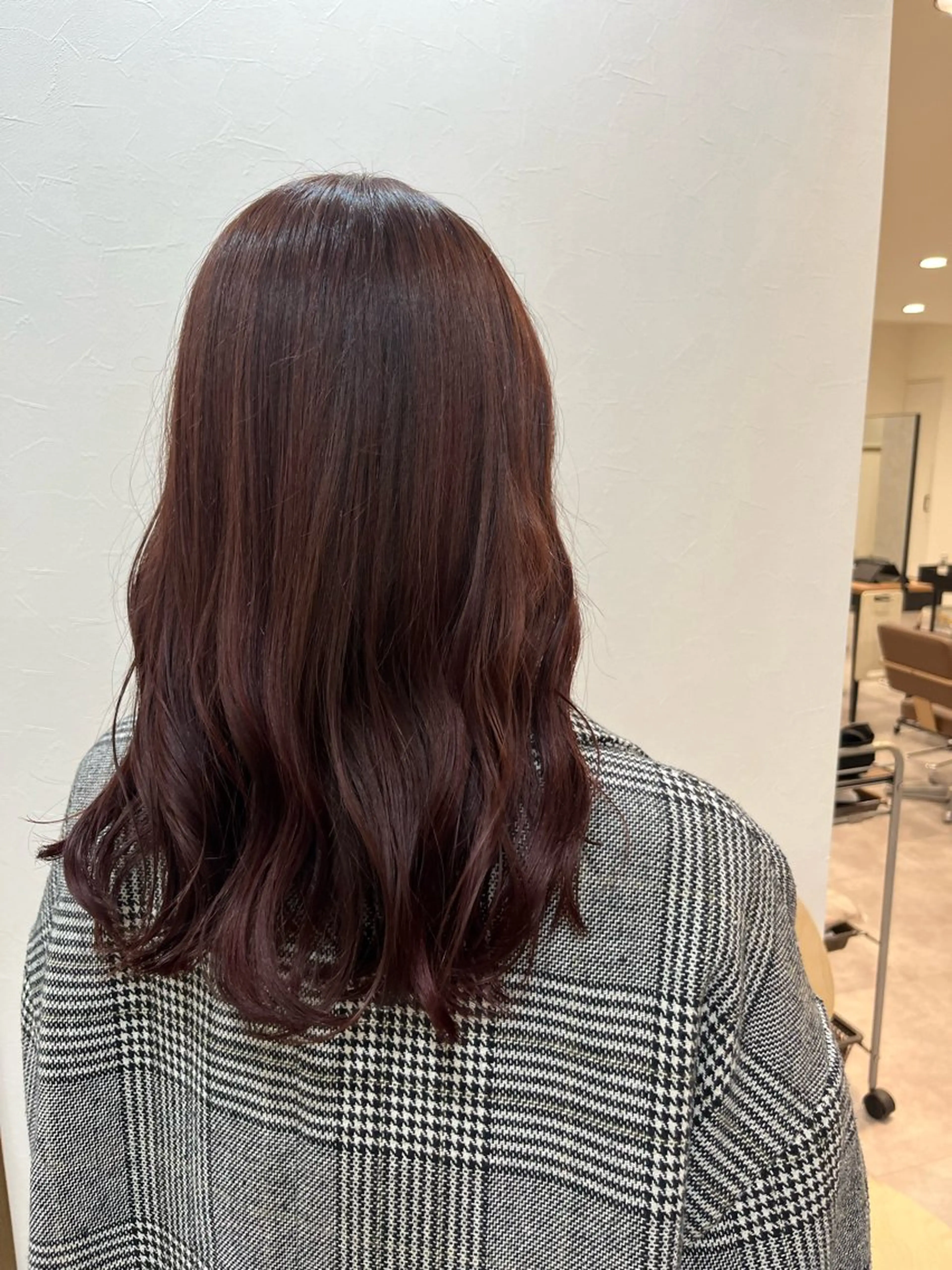 セミロング カラー anon Loemのヘアスタイル