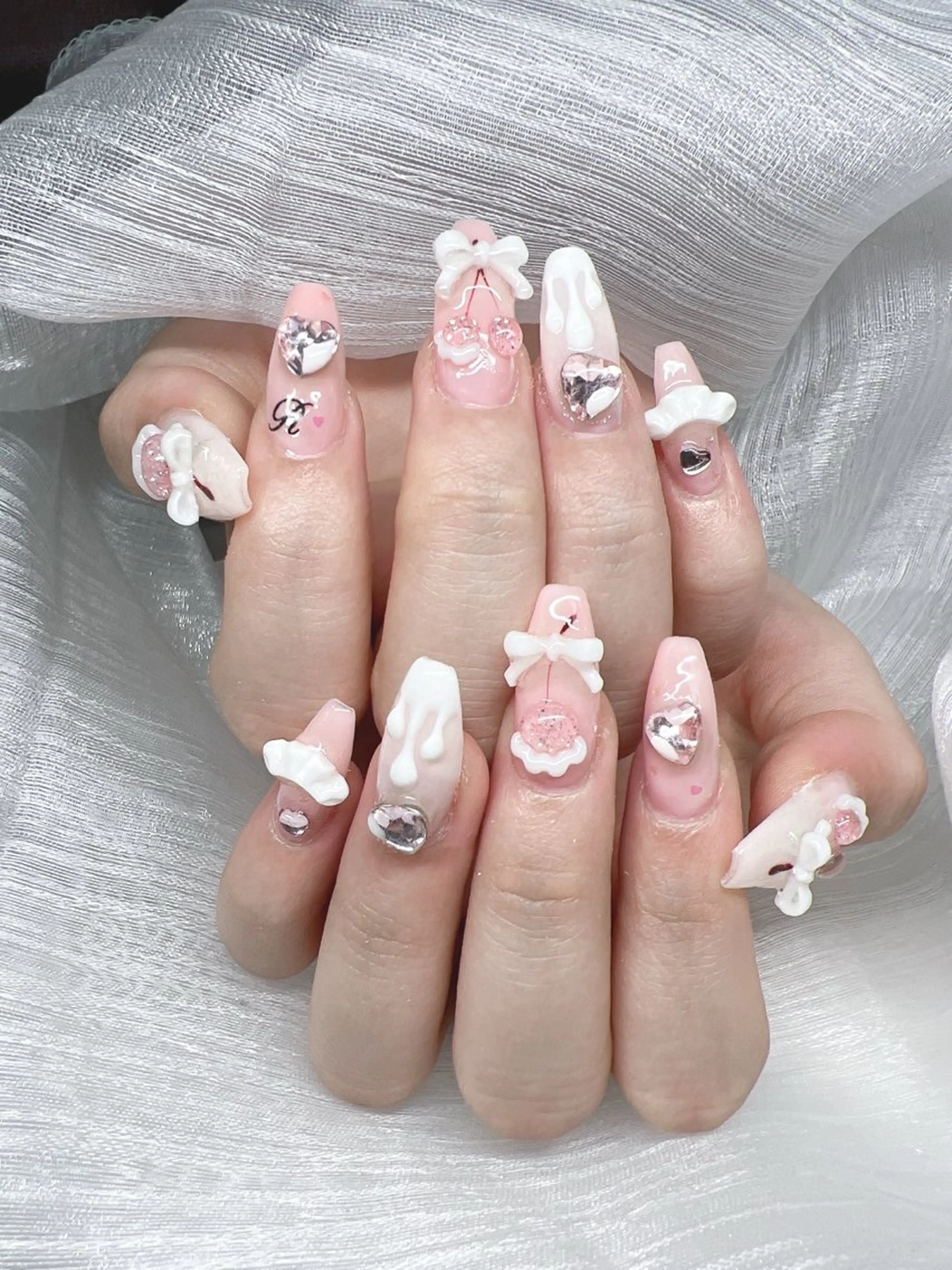 ネイル ハンドネイル Lee Nails チップ長さだし専門店のネイルデザイン