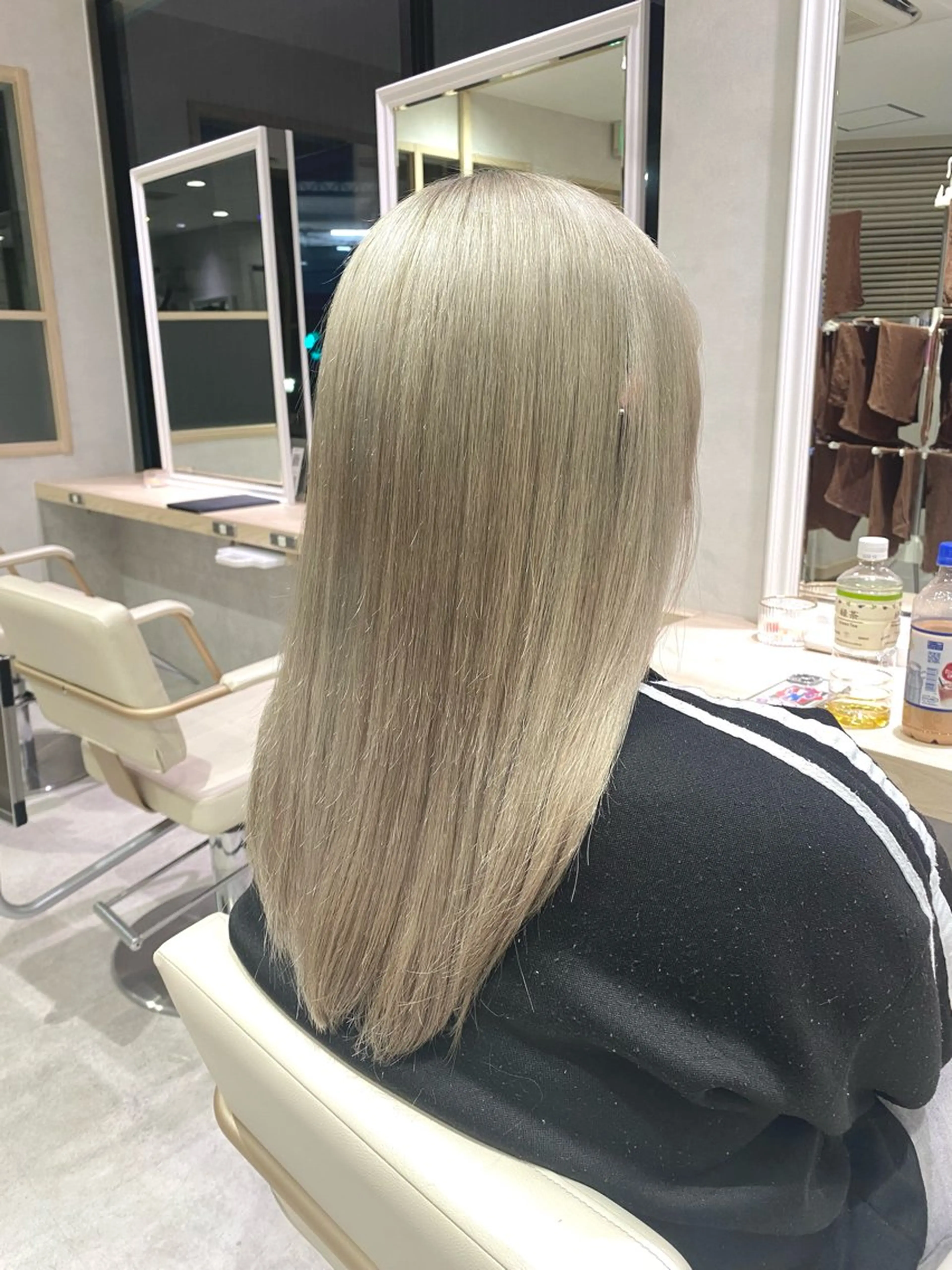 セミロング カット ヘアカラー トリートメント 低ダメージ施術/ 🐮牛木 史裕🐮のヘアスタイル