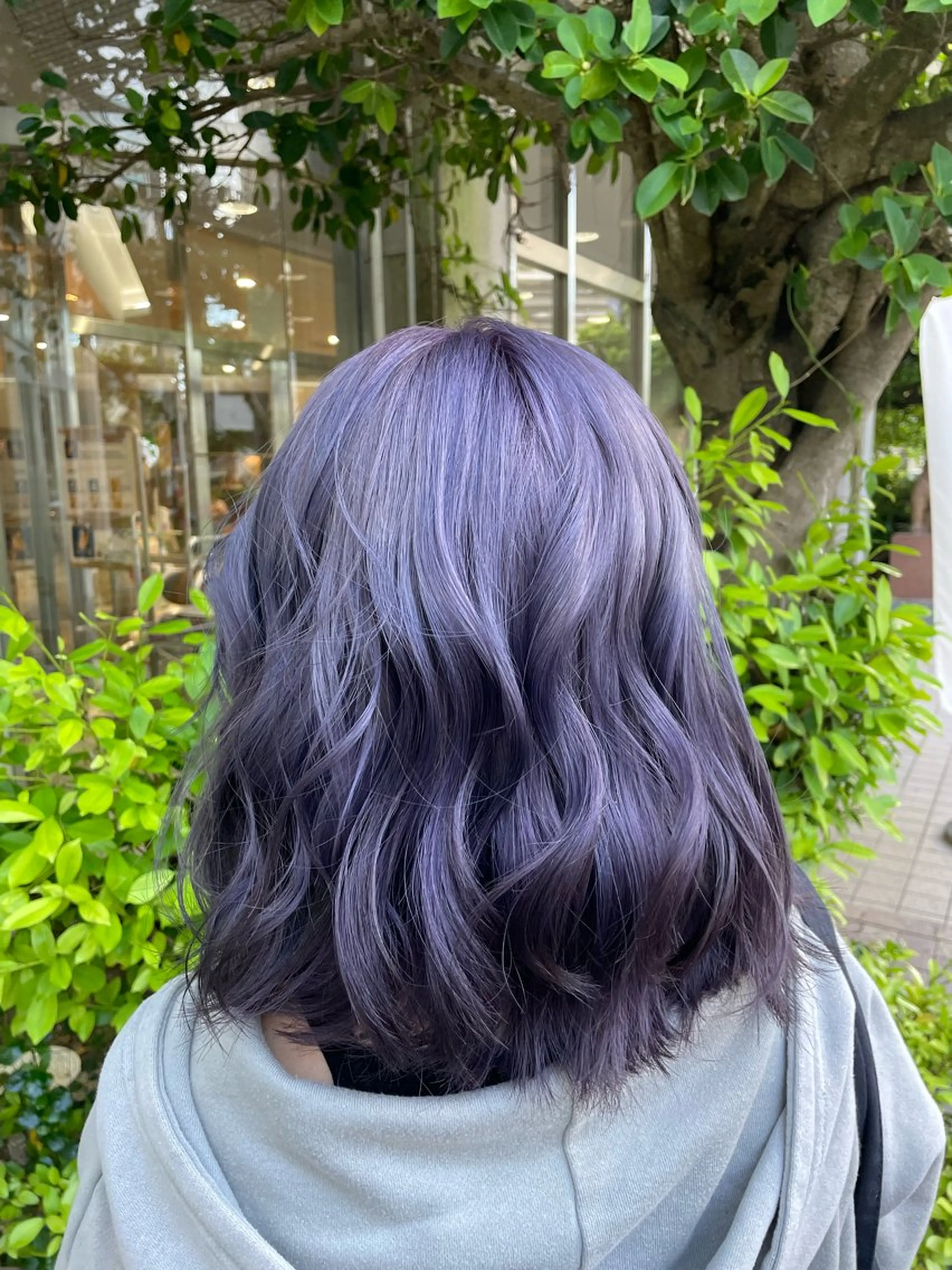 ミディアム カラー アディクシーカラー バイオレットカラー ヘアカラー LUXBE LUCE 那覇小禄イオン店所属・LUXBE LUCE ひなののヘアスタイル