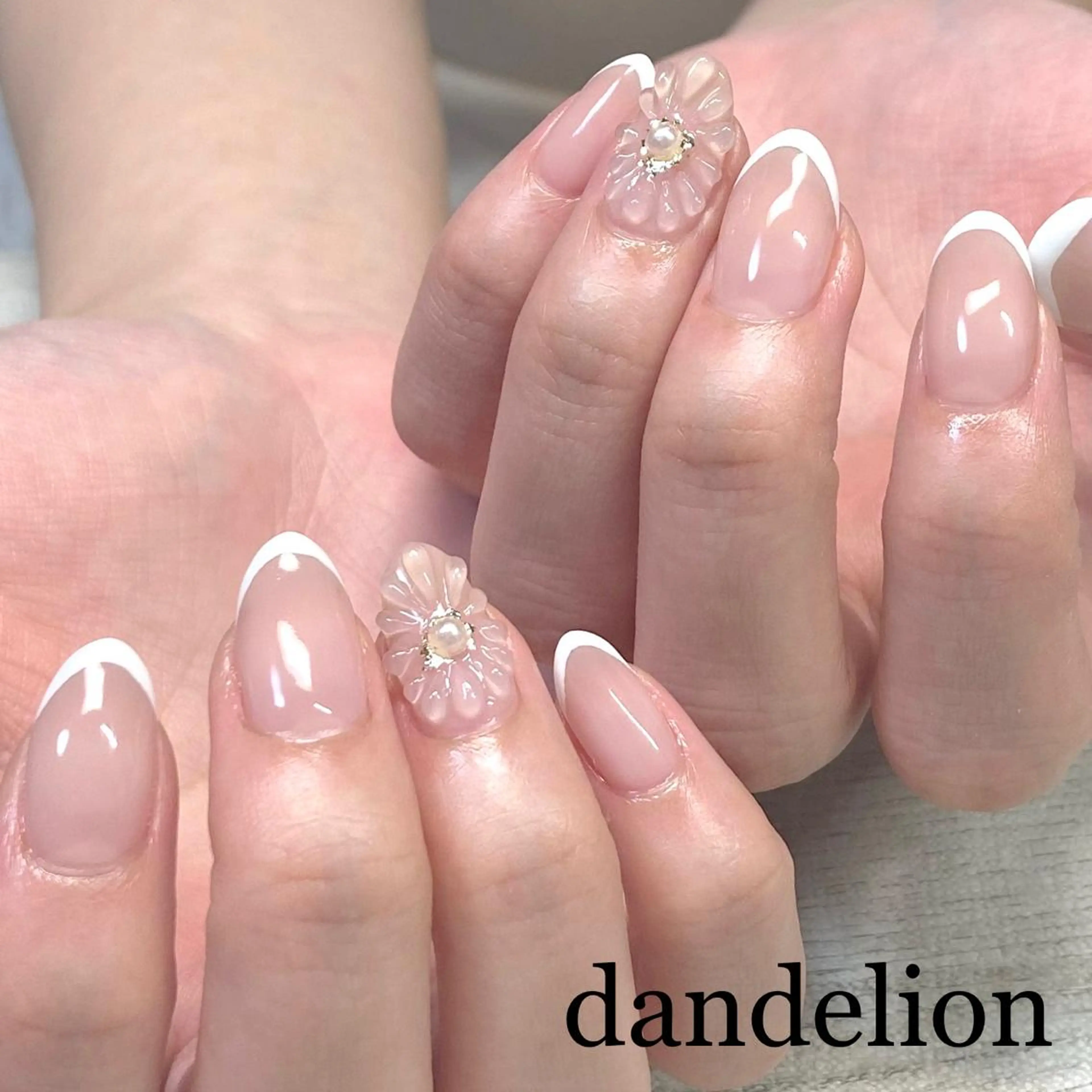 ネイル ハンドネイル ハンドケア dandelion ダンデライオンのネイルデザイン