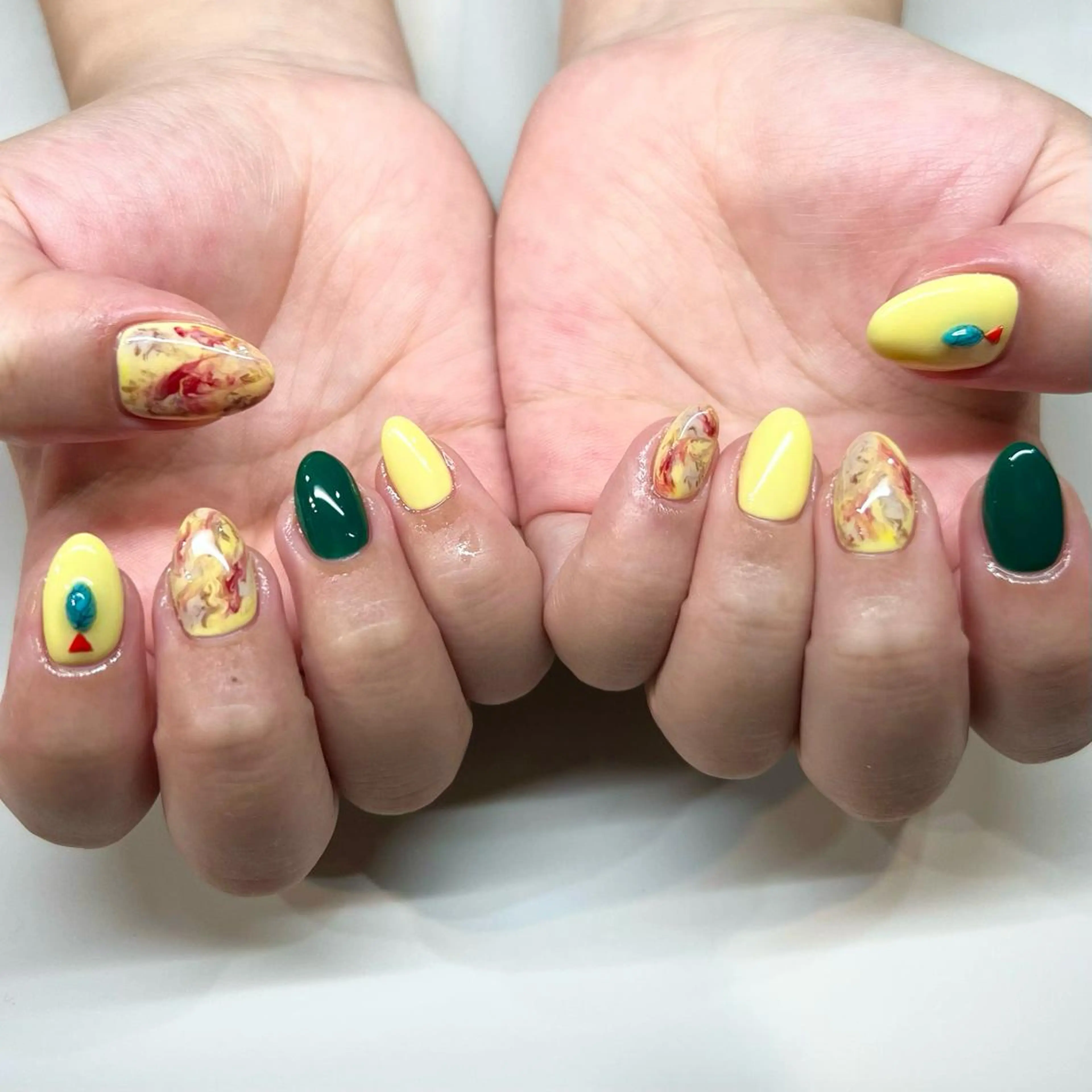 ネイル WEZU NAILのネイルデザイン