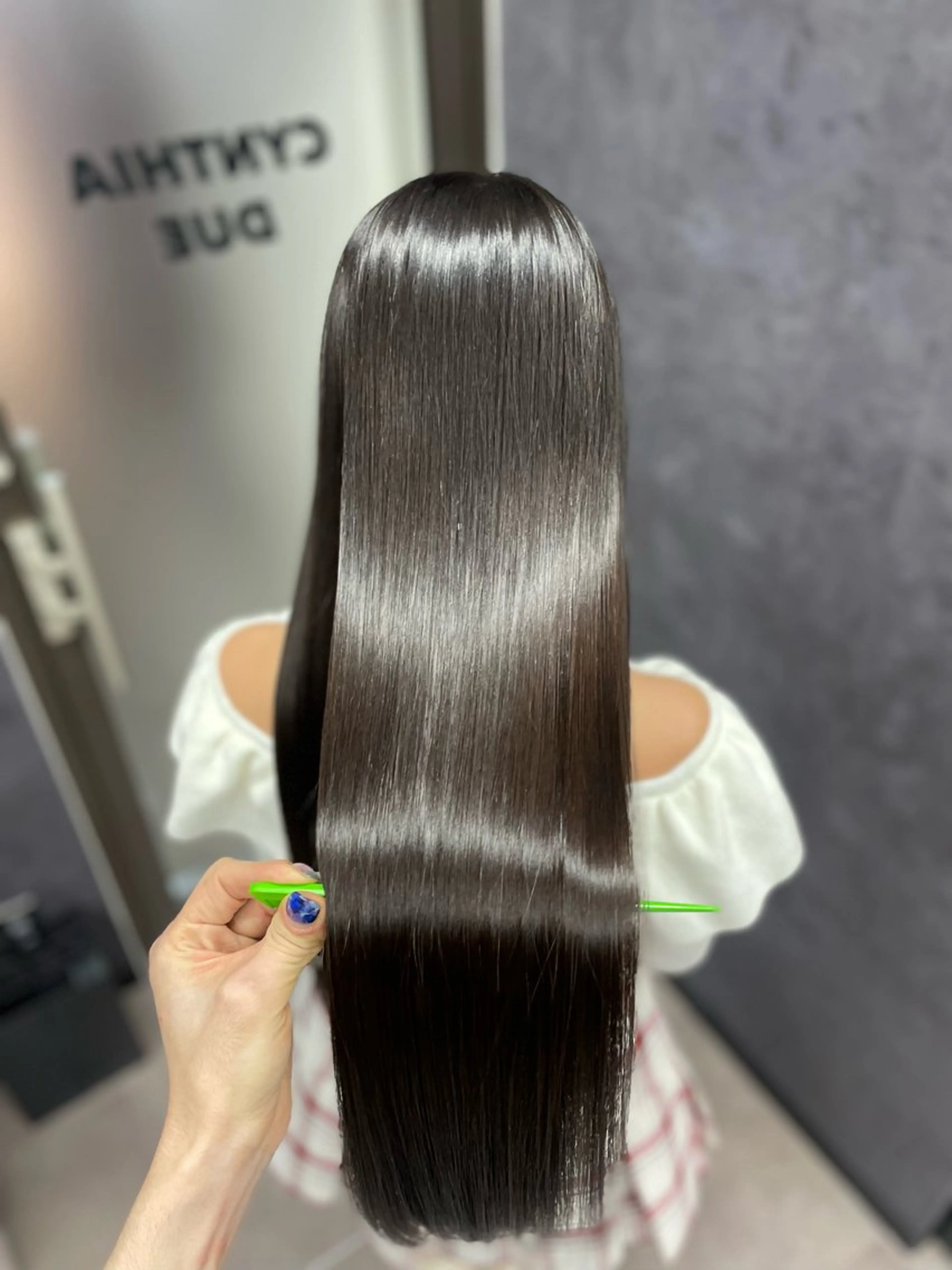 ロング カット ヘアカラー トリートメント CYNTHIADUE 店長｜ IRISUのヘアスタイル