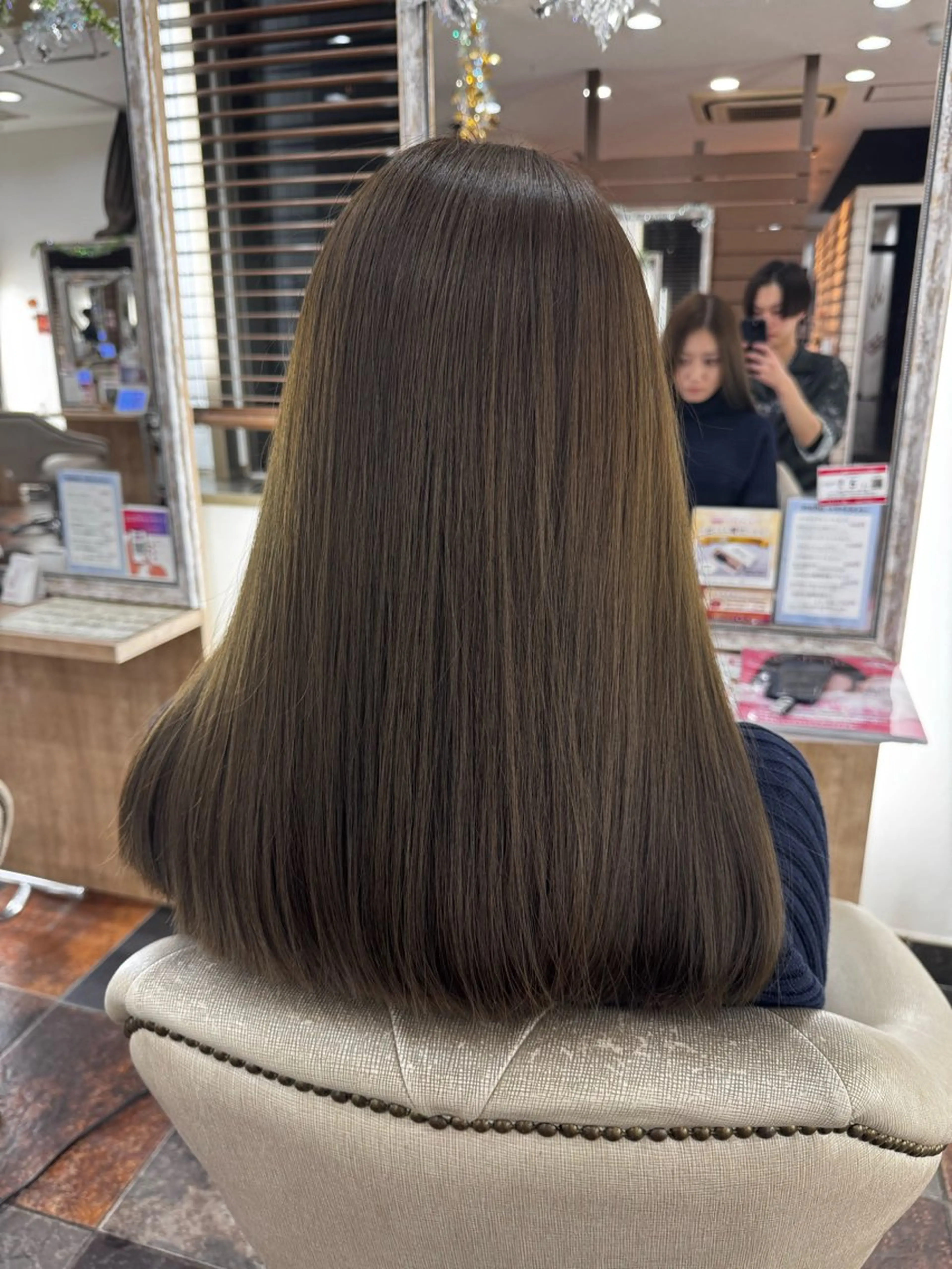 セミロング ヘアカラー さくら🍒ツヤ髪 /似合わせカラーのヘアスタイル