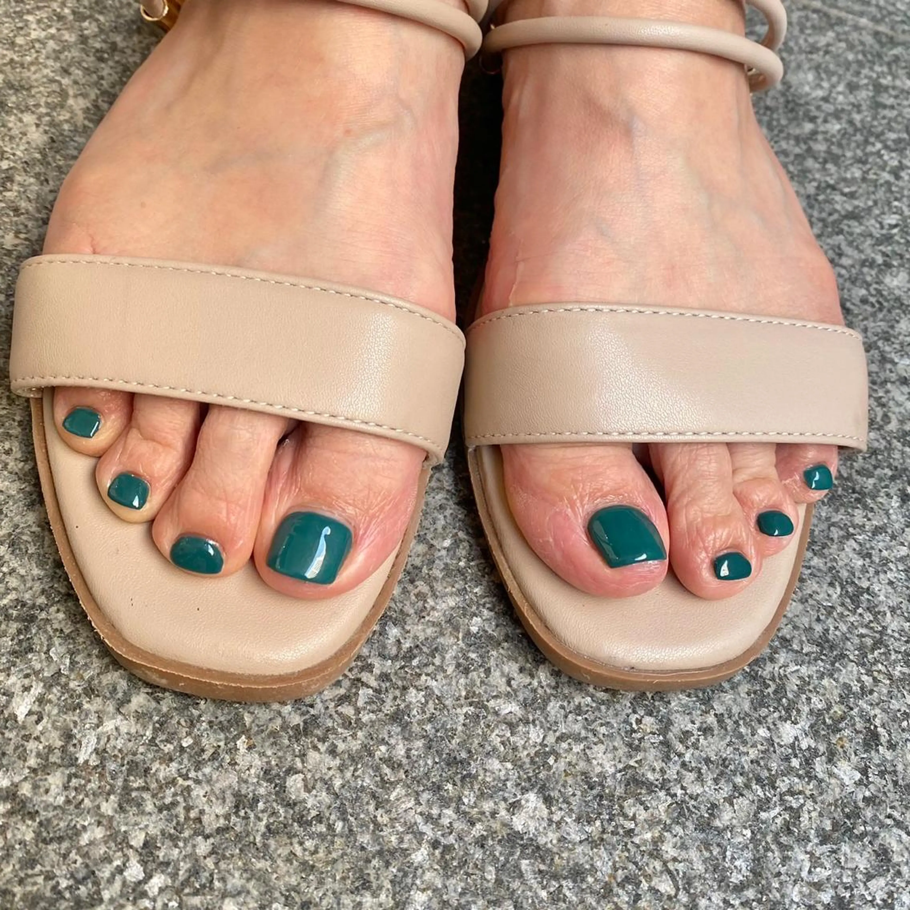 ネイル フットネイル NAIL Salon IP所属・長谷川 奈緒美のネイルデザイン