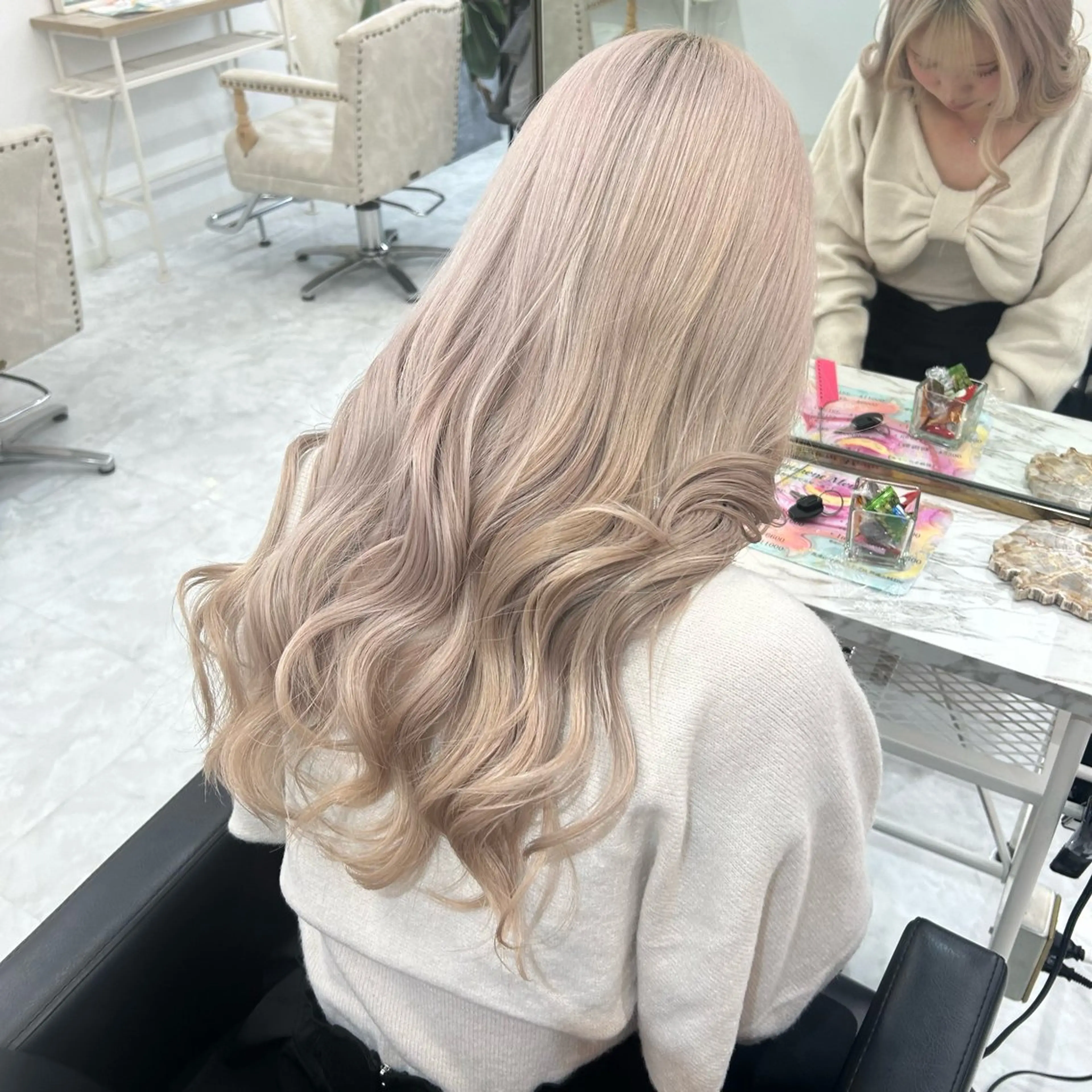 ロング カラー 🥀YUIHA🥀 テザインカラー♥のヘアスタイル