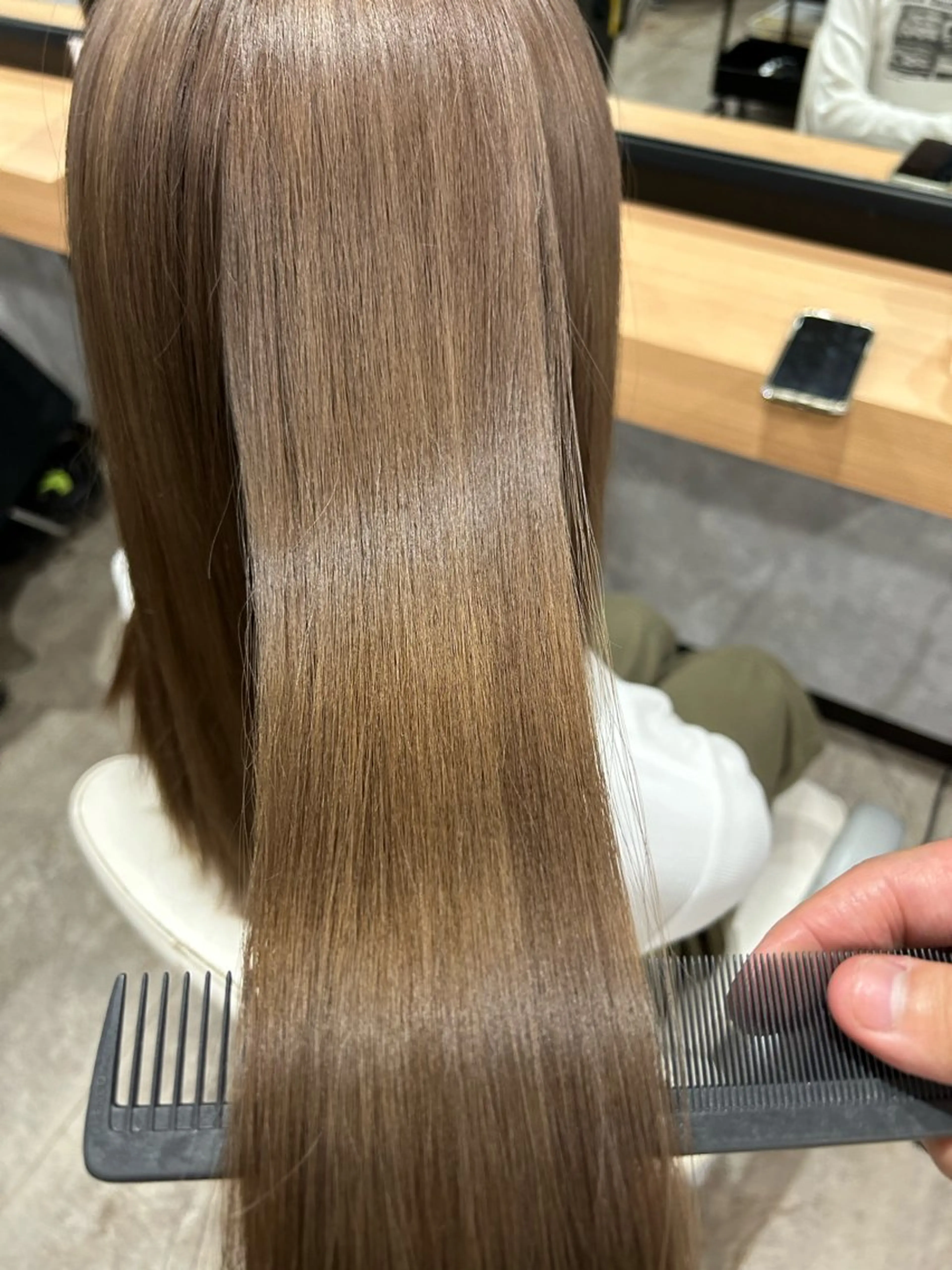 ロング 最新ケアカラー 髪質改善YUTOのヘアスタイル