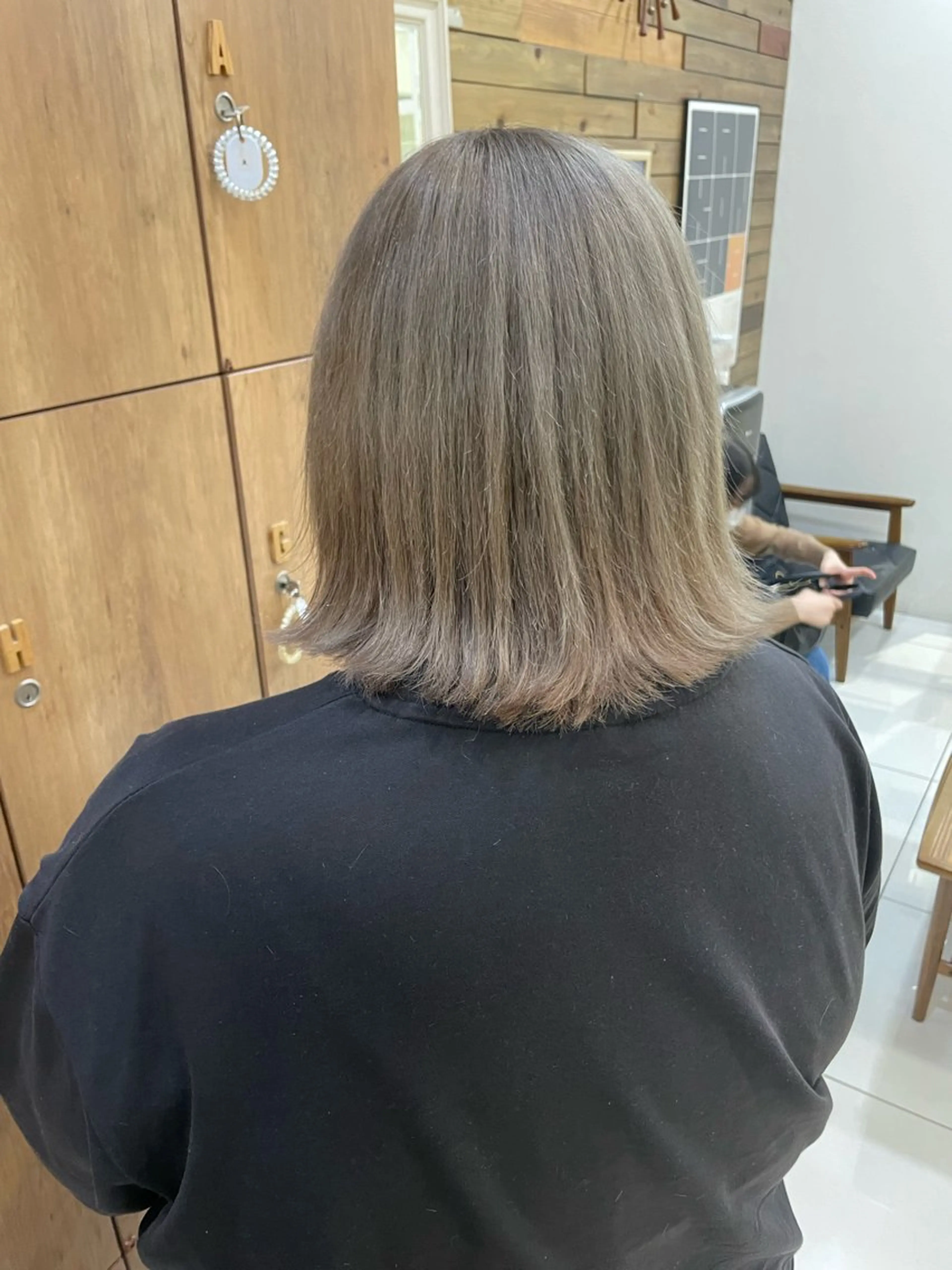 カラー 透明感color吉田 沙羅のヘアスタイル