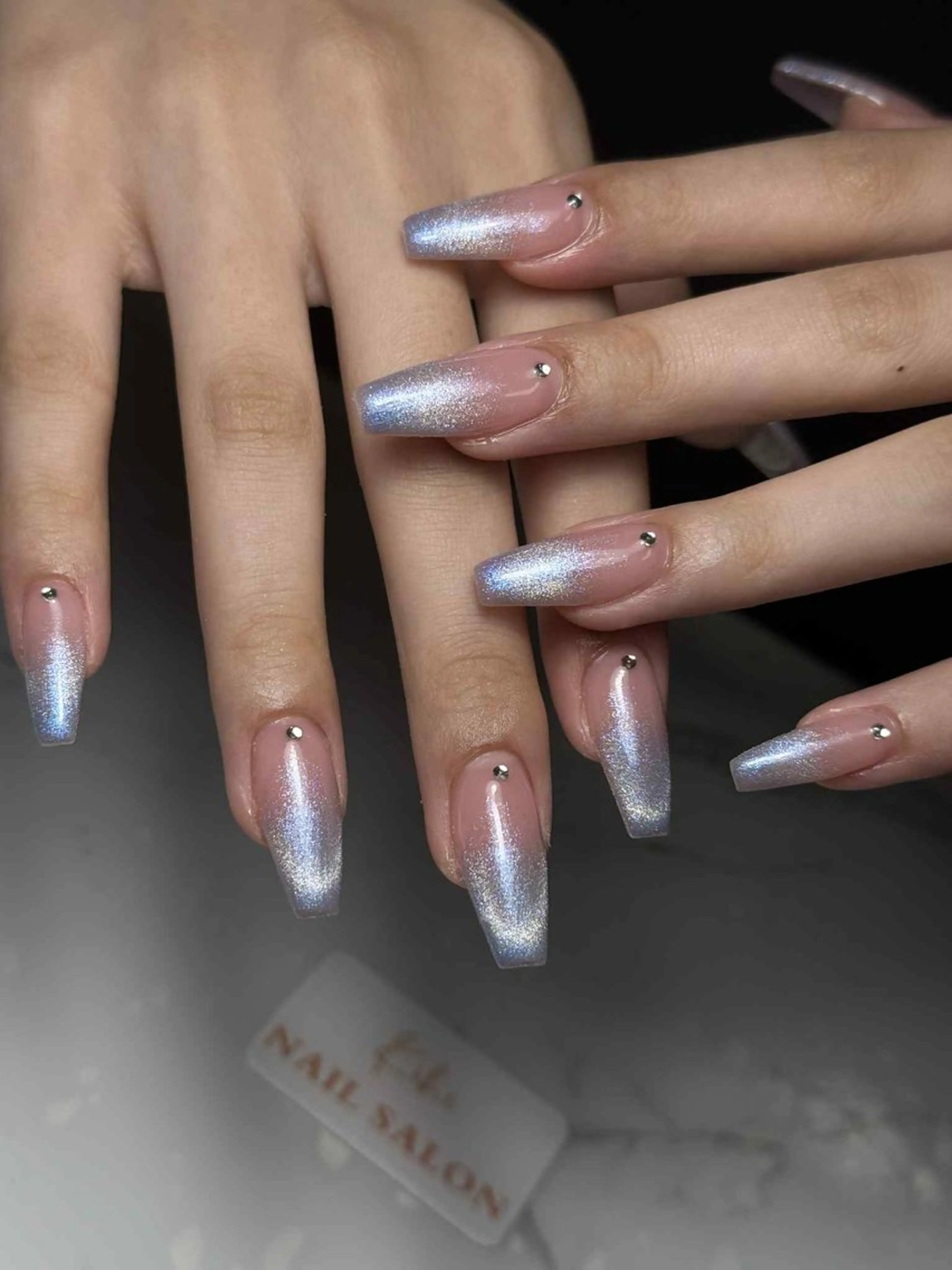 ネイル アートネイル フレンチネイル ジェルネイル グラデーション 韓国ネイル ハンドネイル さくら💮💮 【オフ無料】のネイルデザイン