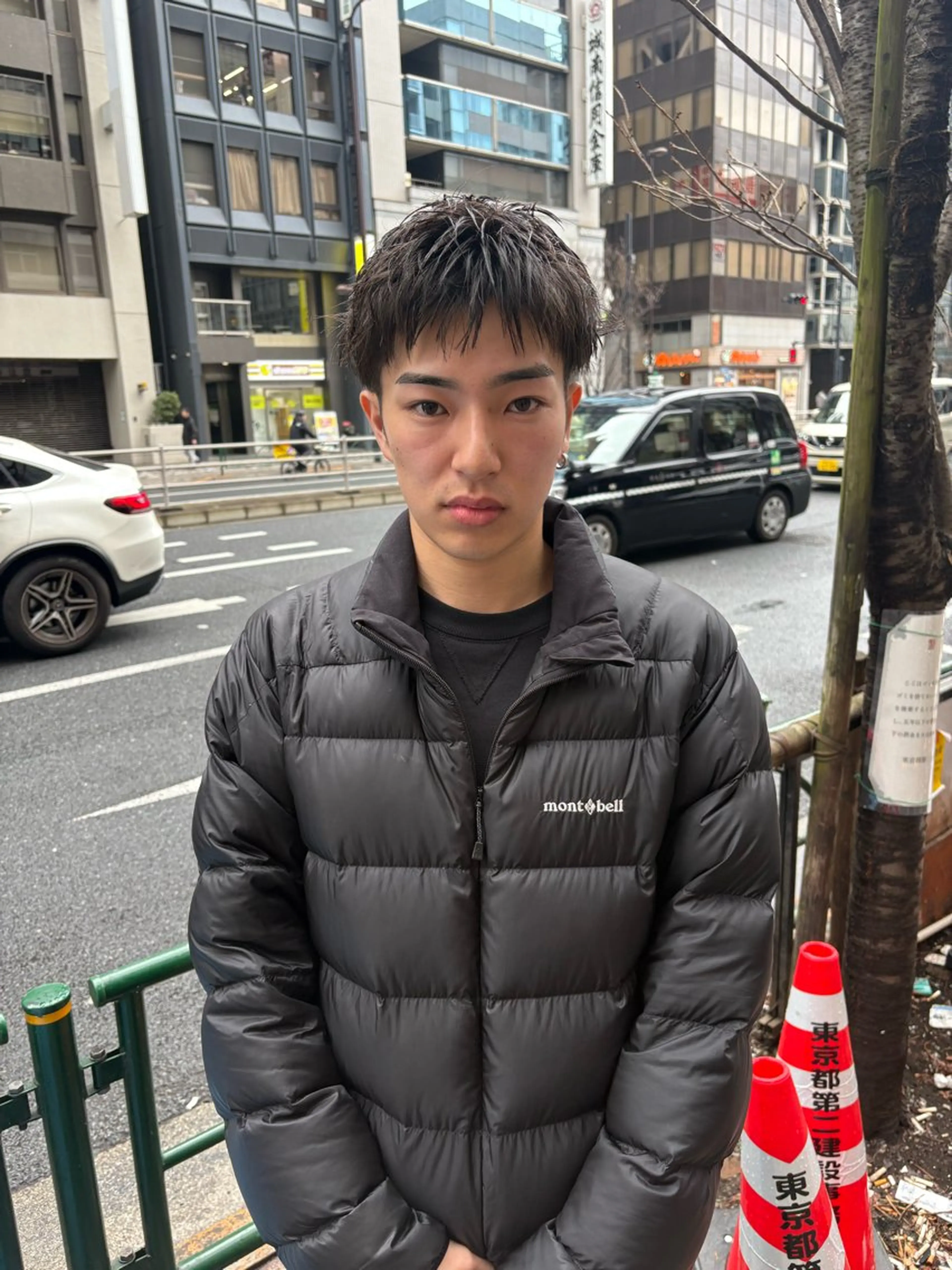 ショート パーマ メンズ メンズブリーチ フェザーパーマ メンズハイライト メンズインナーカラー メンズパーマ カット charme所属・💈メンズ特化美容師 ✂︎伊藤大輝💈のヘアスタイル