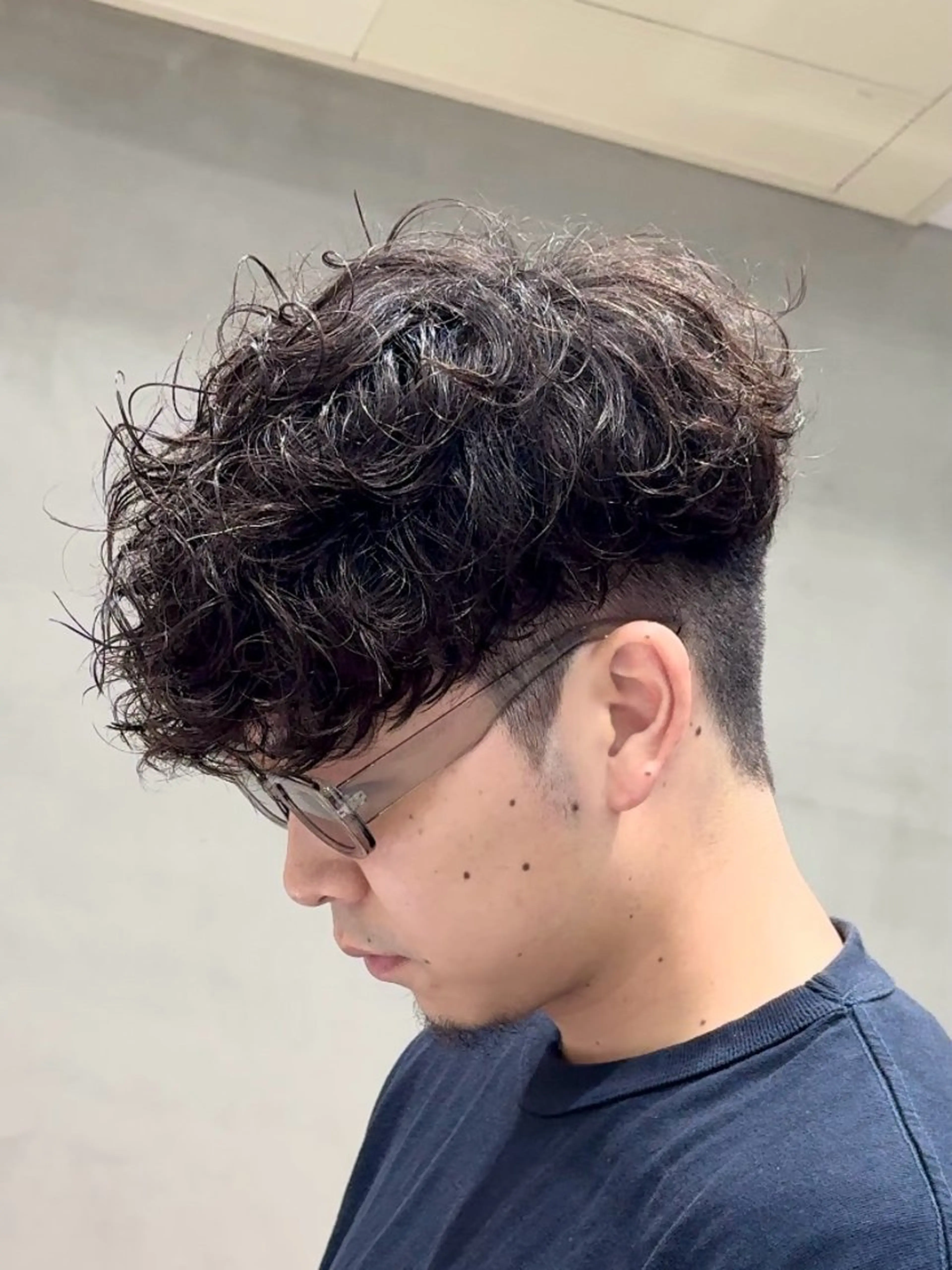 パーマ メンズ カット パーマ fifth 安次富　泰雅のヘアスタイル