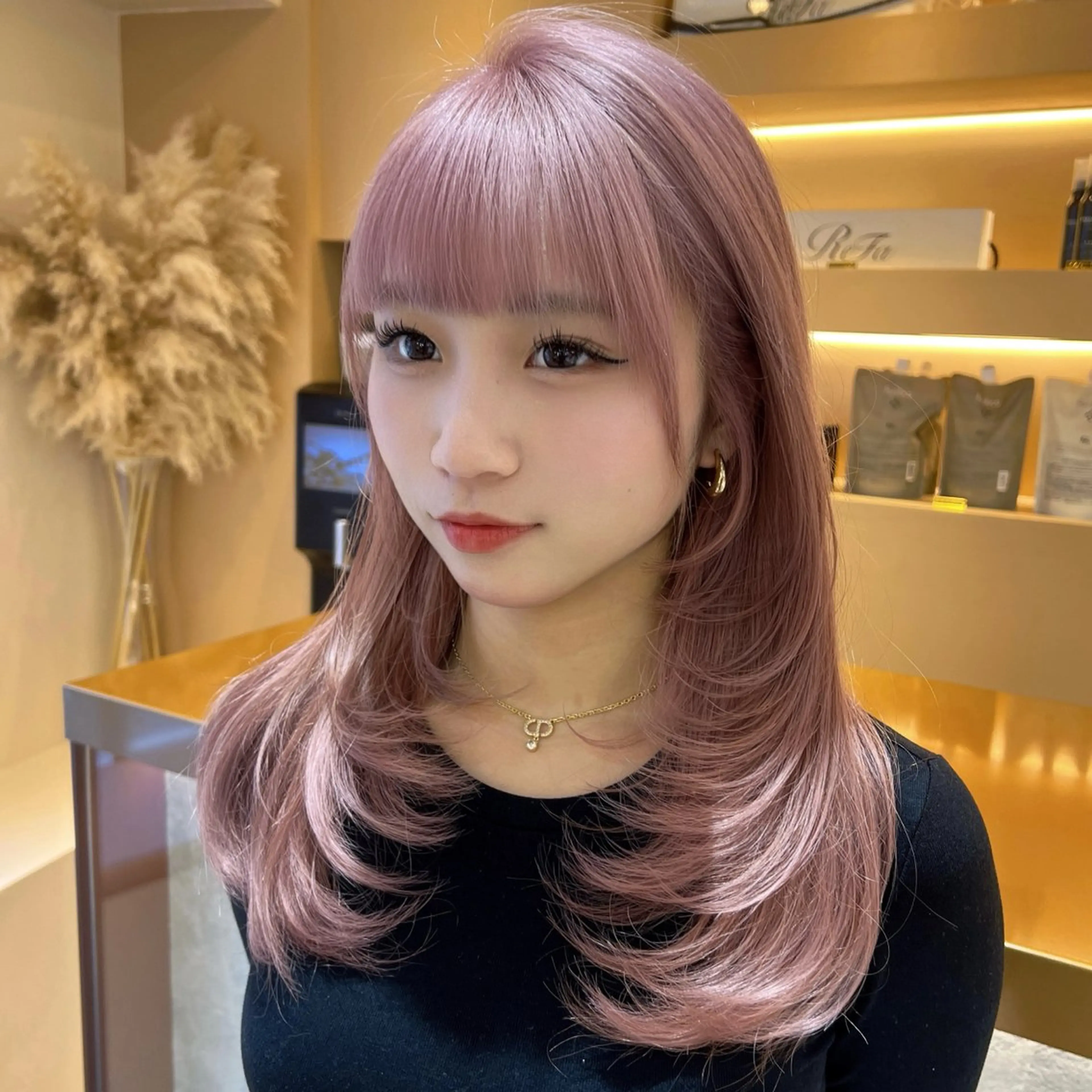 ロング カラー ヘアアレンジ 透明感カラー ピンクカラー レイヤーカット ヘアカラー トリートメント ✨カチモリ✨レイヤー 韓国ヘア🇰🇷ゆいのヘアスタイル