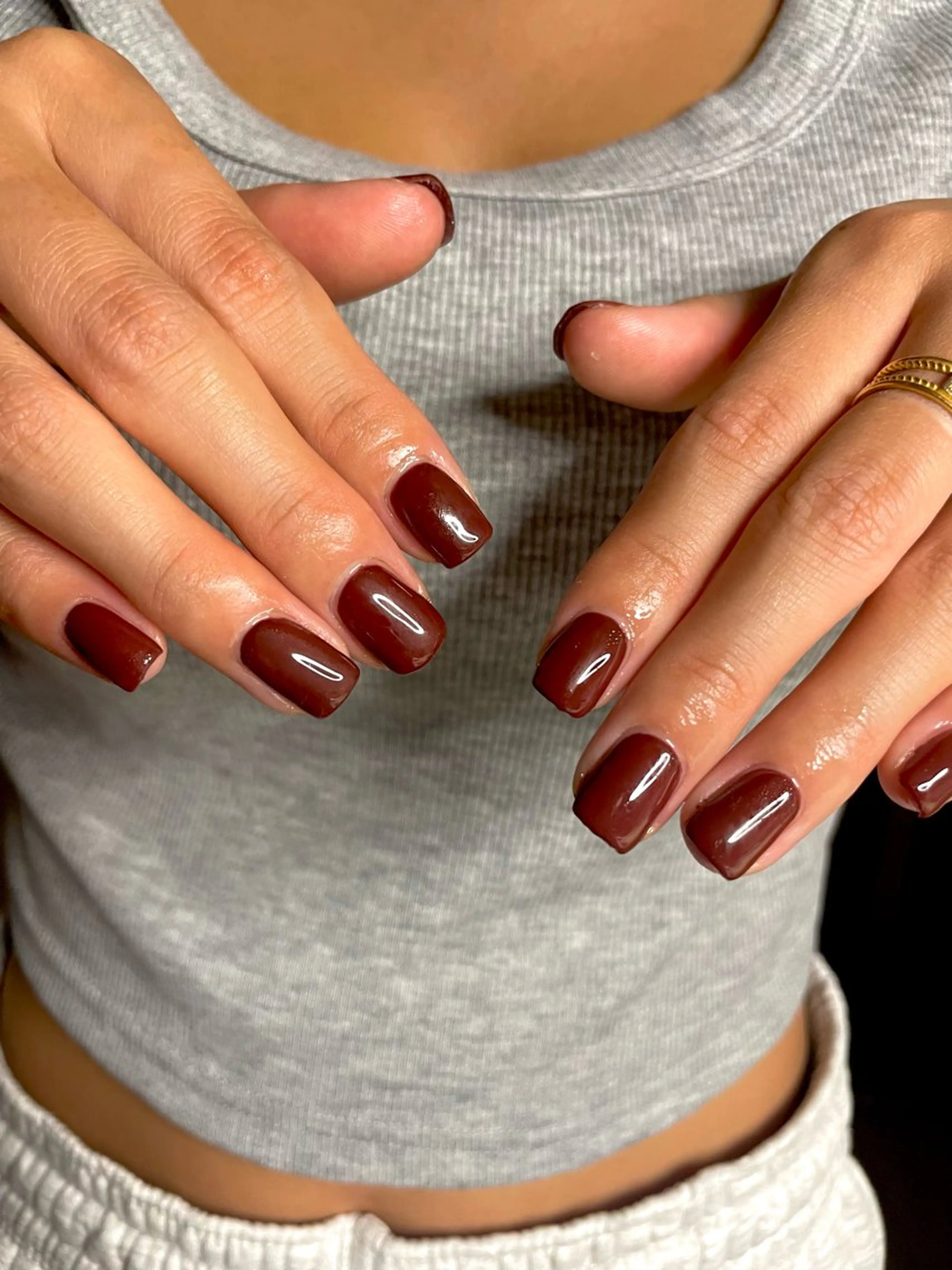 ネイル 氷ネイル・うるうるネイル ワンカラーネイル シンプルネイル 冬ネイル Ri-e's nailのネイルデザイン