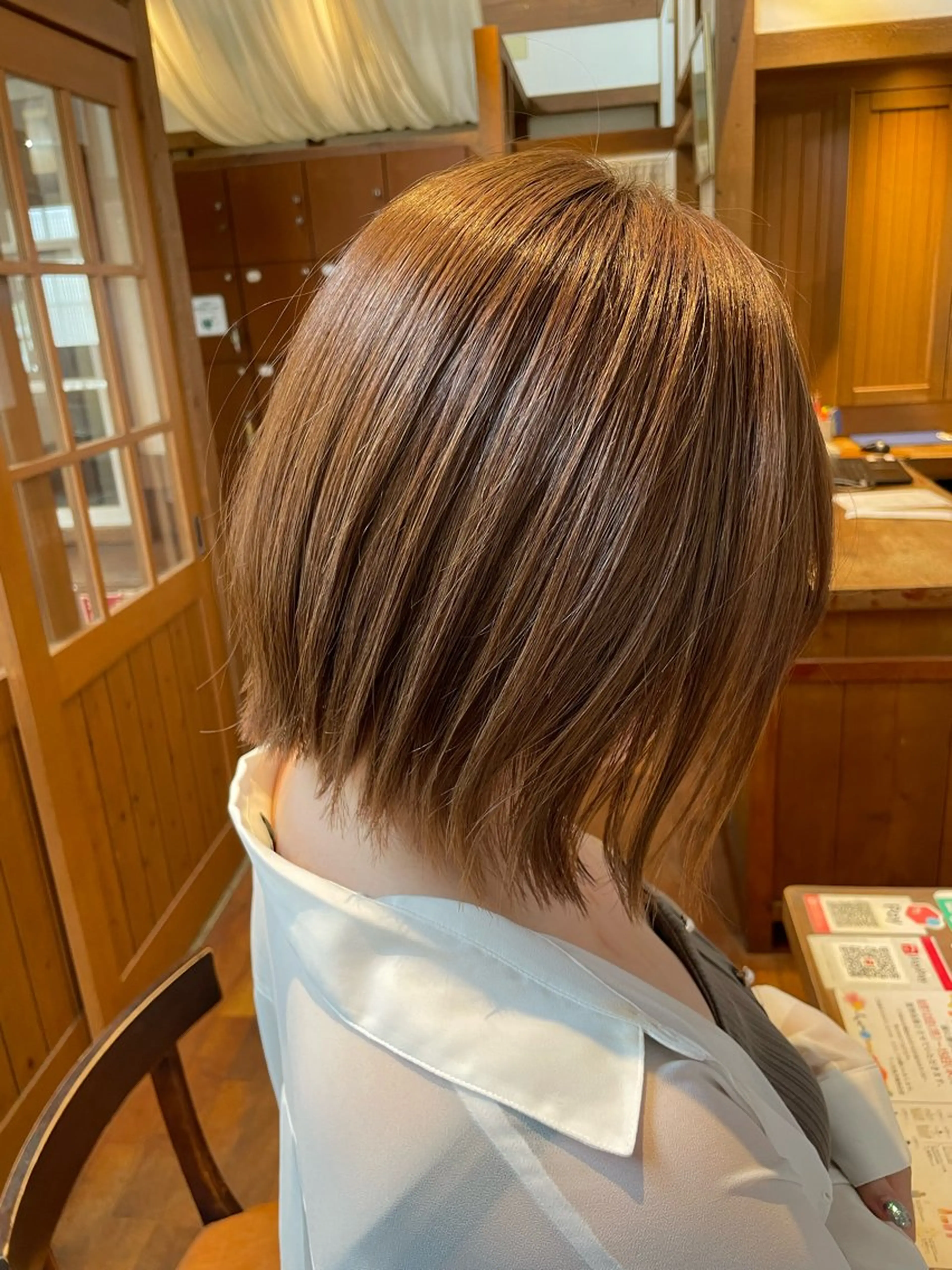 ミディアム カット ヘアカラー 足立 悠輔のヘアスタイル