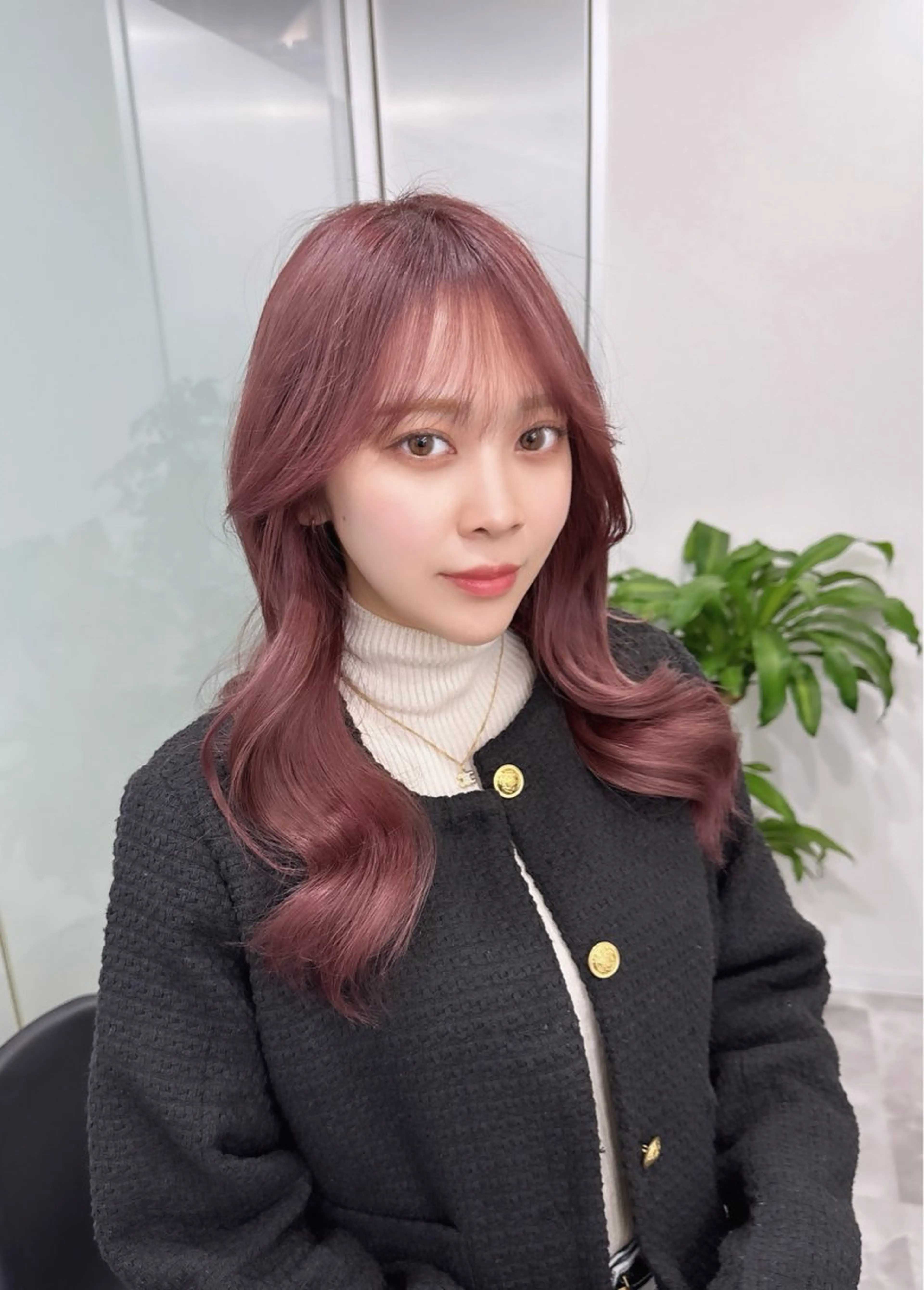 セミロング カラー 韓国風/顔周りカット /髪質改善RYOTAのヘアスタイル