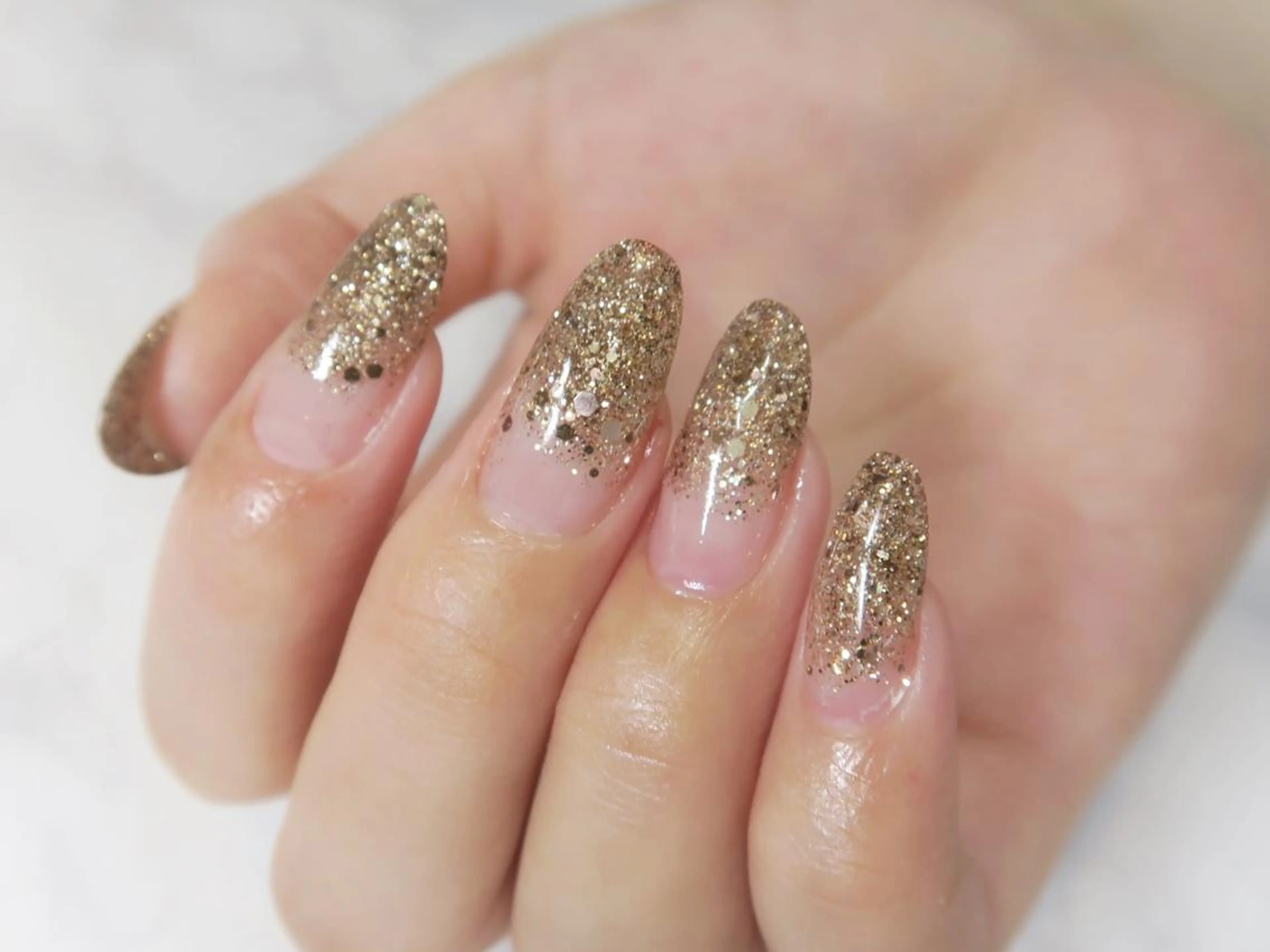 ネイル グラデーション ラメ(グリッター) ラメグラデーション スカルプネイル glossnail MIKIのネイルデザイン