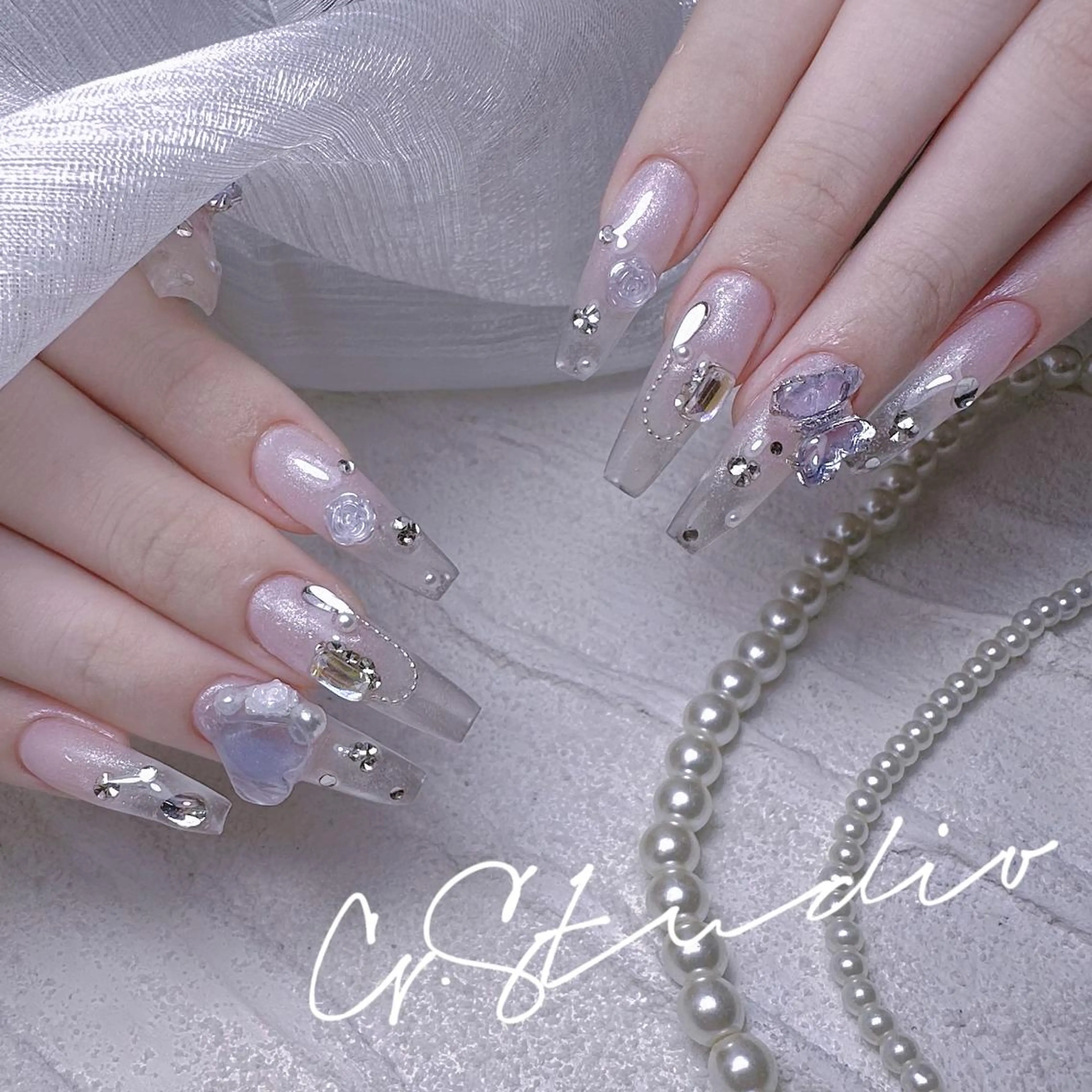 ネイル ハンドネイル ハンドケア レ イのネイルデザイン