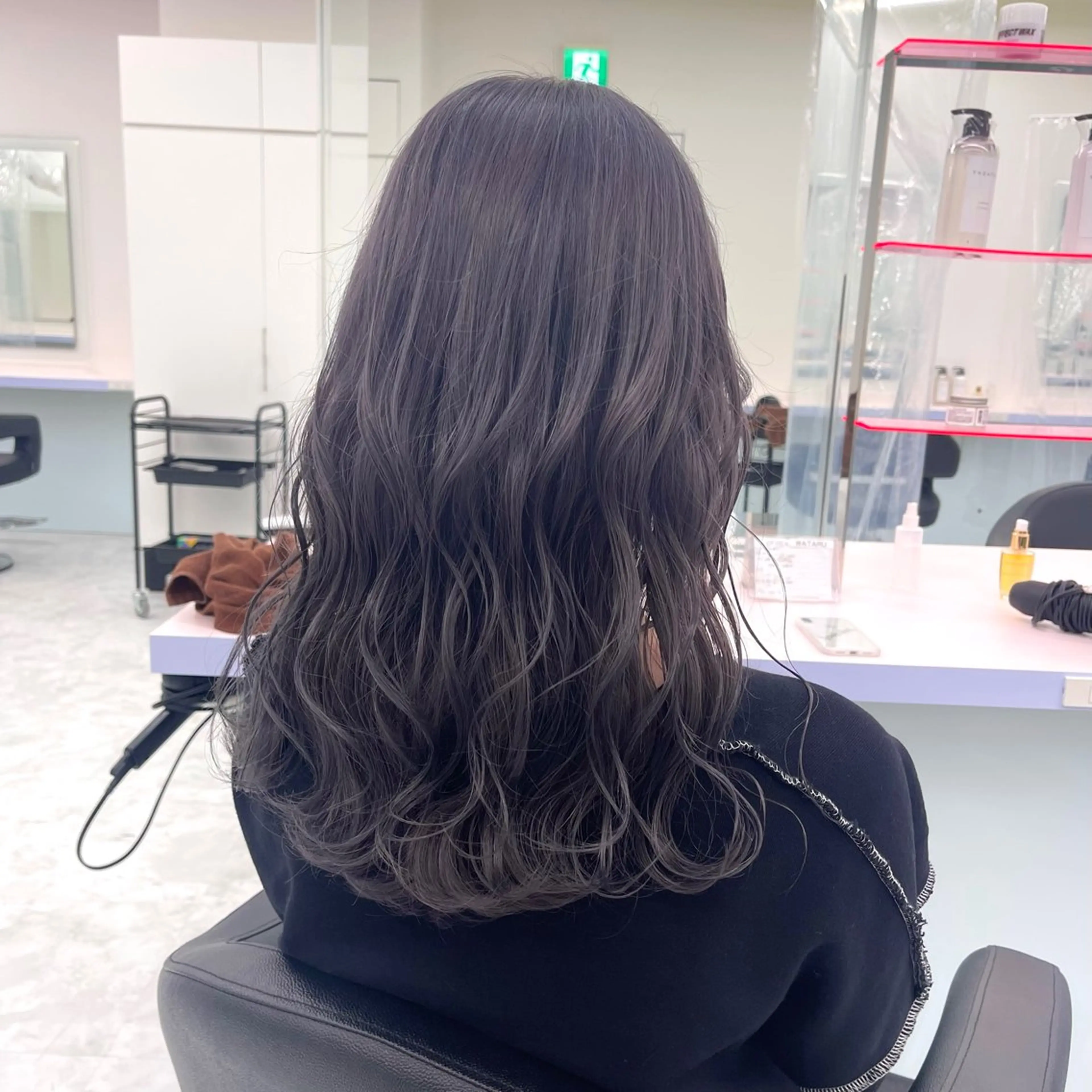 セミロング カラー ヘアアレンジ メンズ アッシュ ラベンダーカラー ラベンダーアッシュ ヘアカラー トリートメント ヘッドスパ ヘアセット 🌈トレンドヘア 🌈WATARU🌈のヘアスタイル