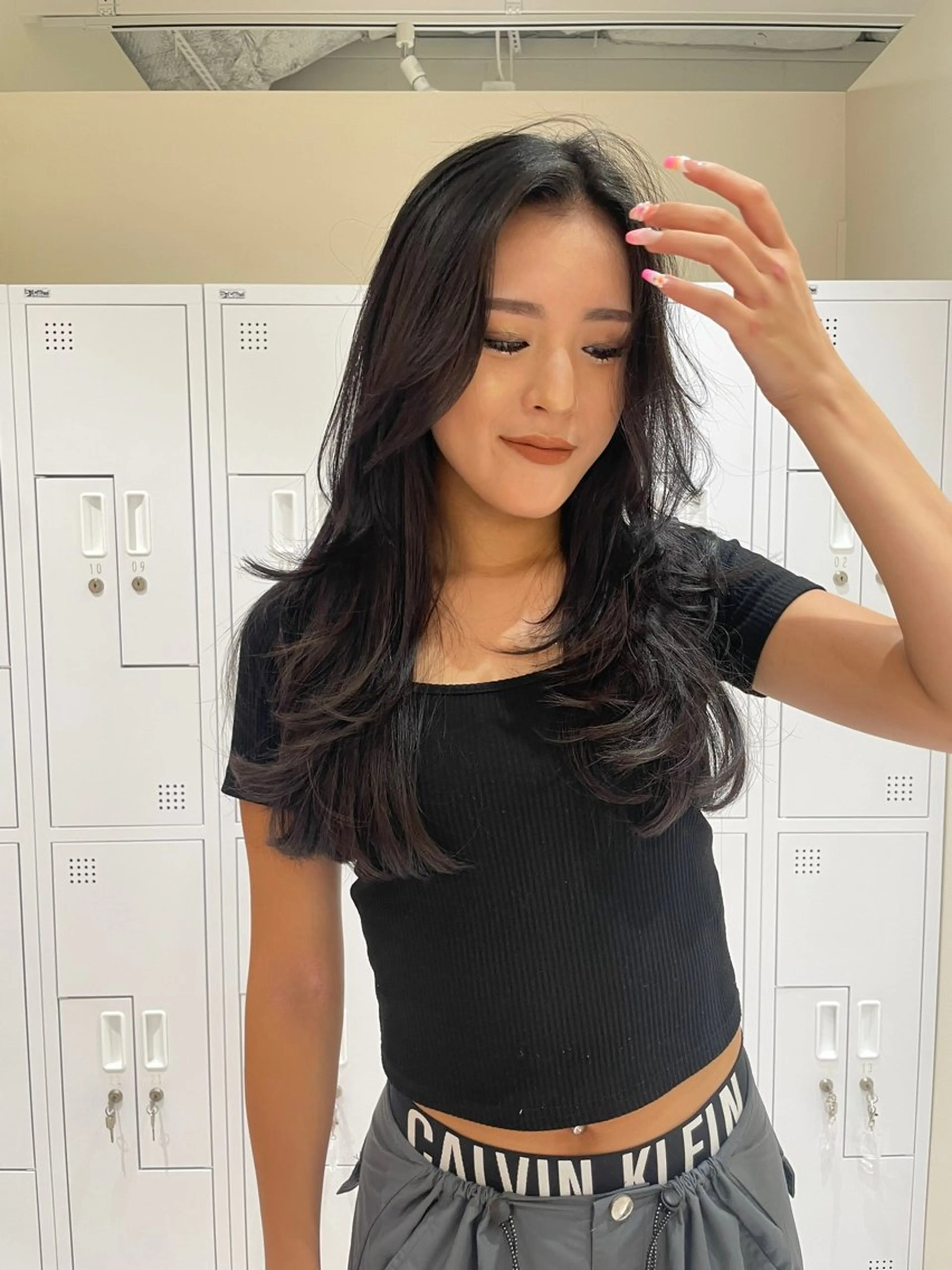 ロング カラー アッシュ ベージュカラー ブリーチ 透明感カラー ダブルカラー カット ヘアカラー レイヤー /髪質改善/ariのヘアスタイル